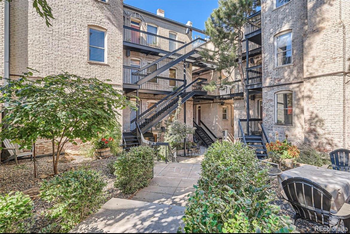 1210 E Colfax Avenue Unit: 203