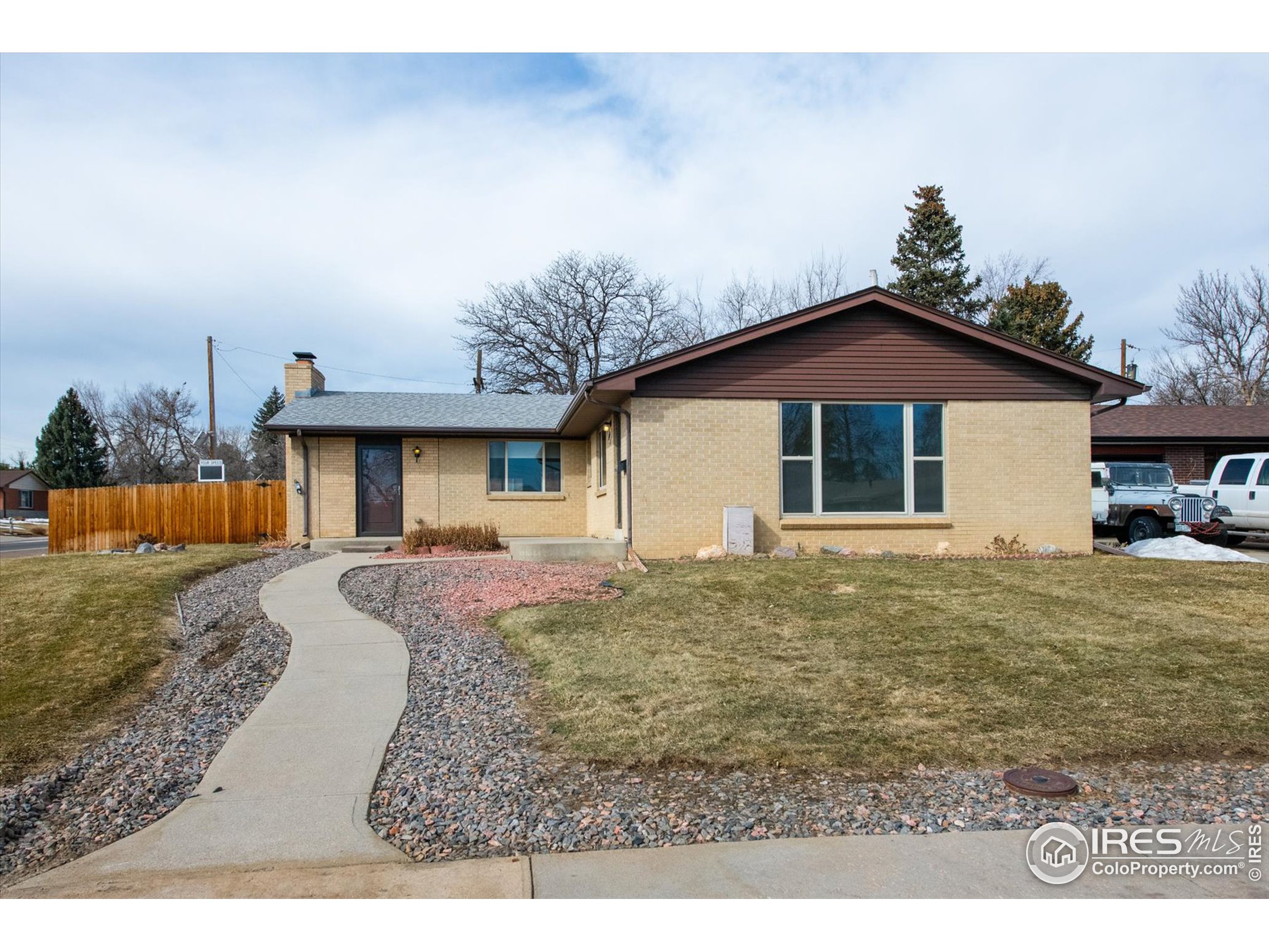 101 Agate Way