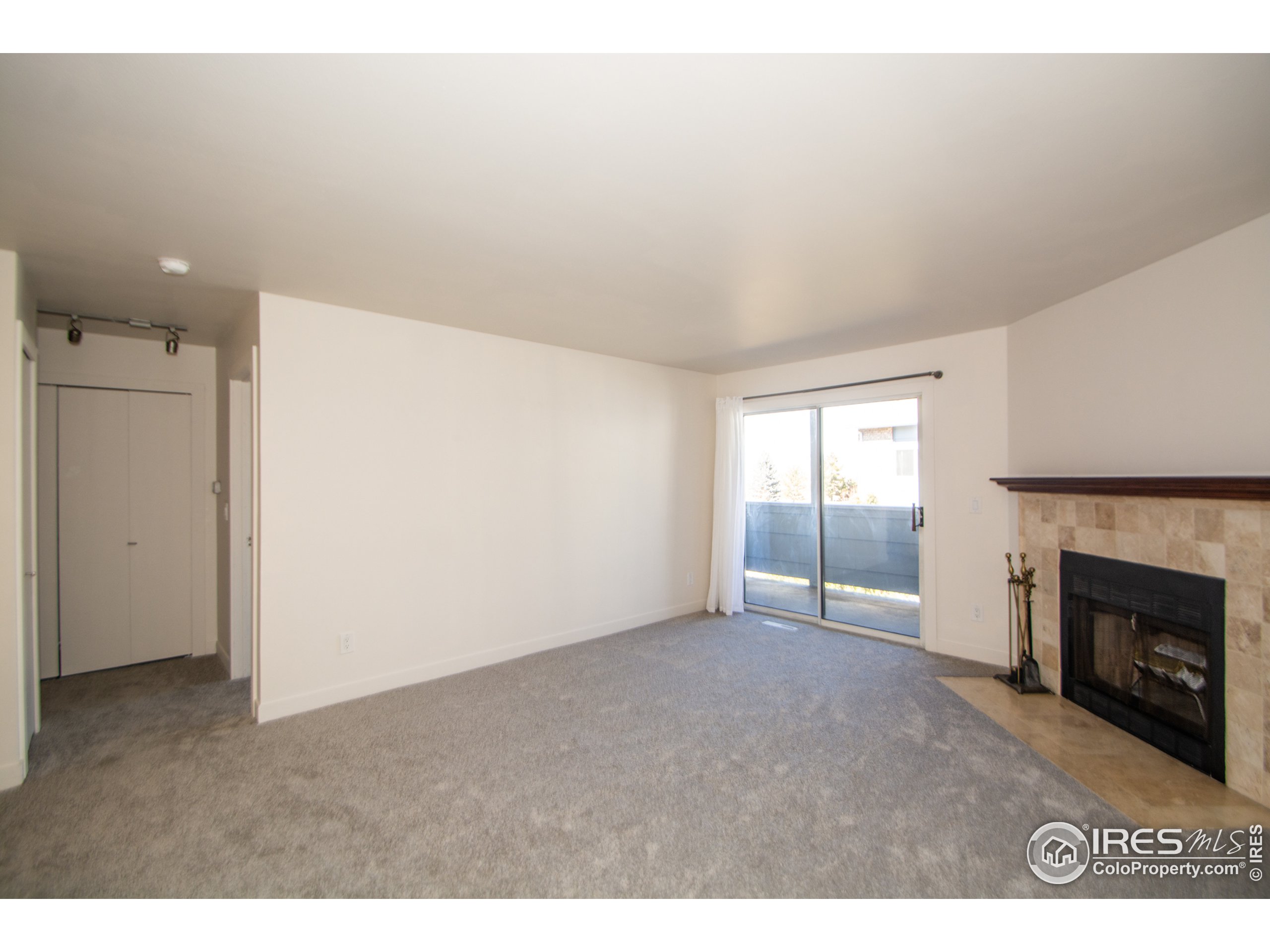 4652 White Rock Cir Unit: 5