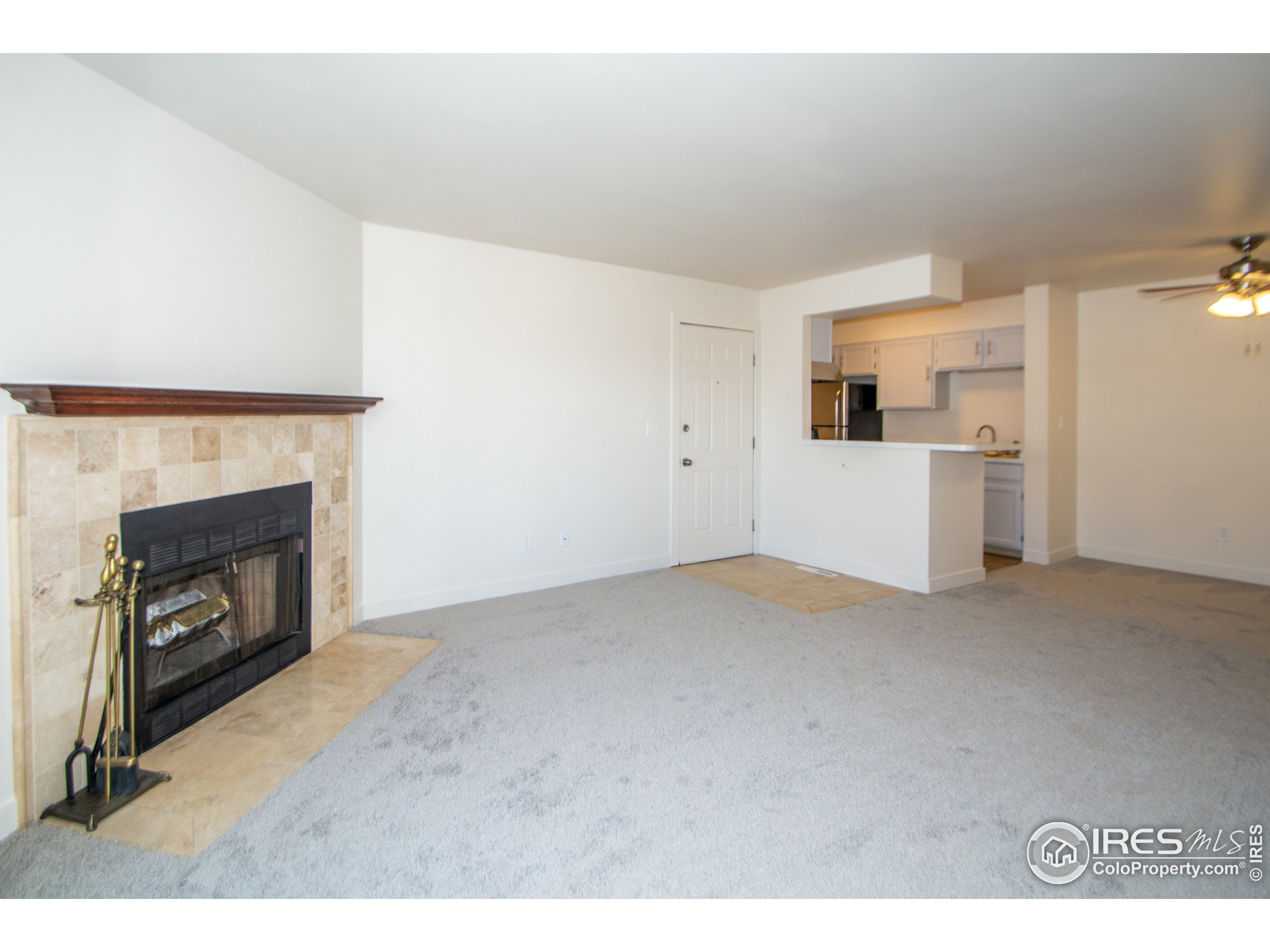 4652 White Rock Cir Unit: 5