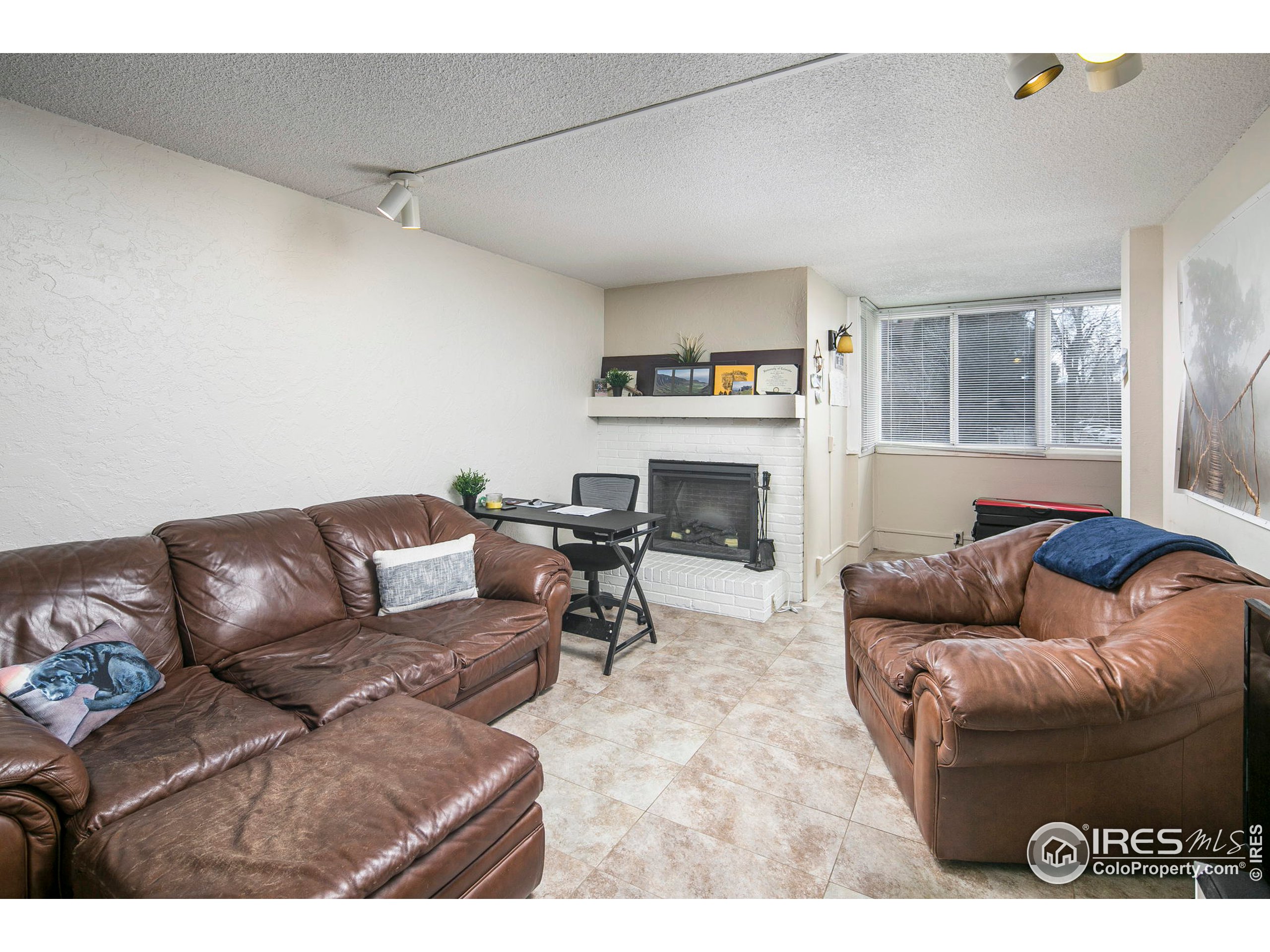 805 29th St Unit: 208