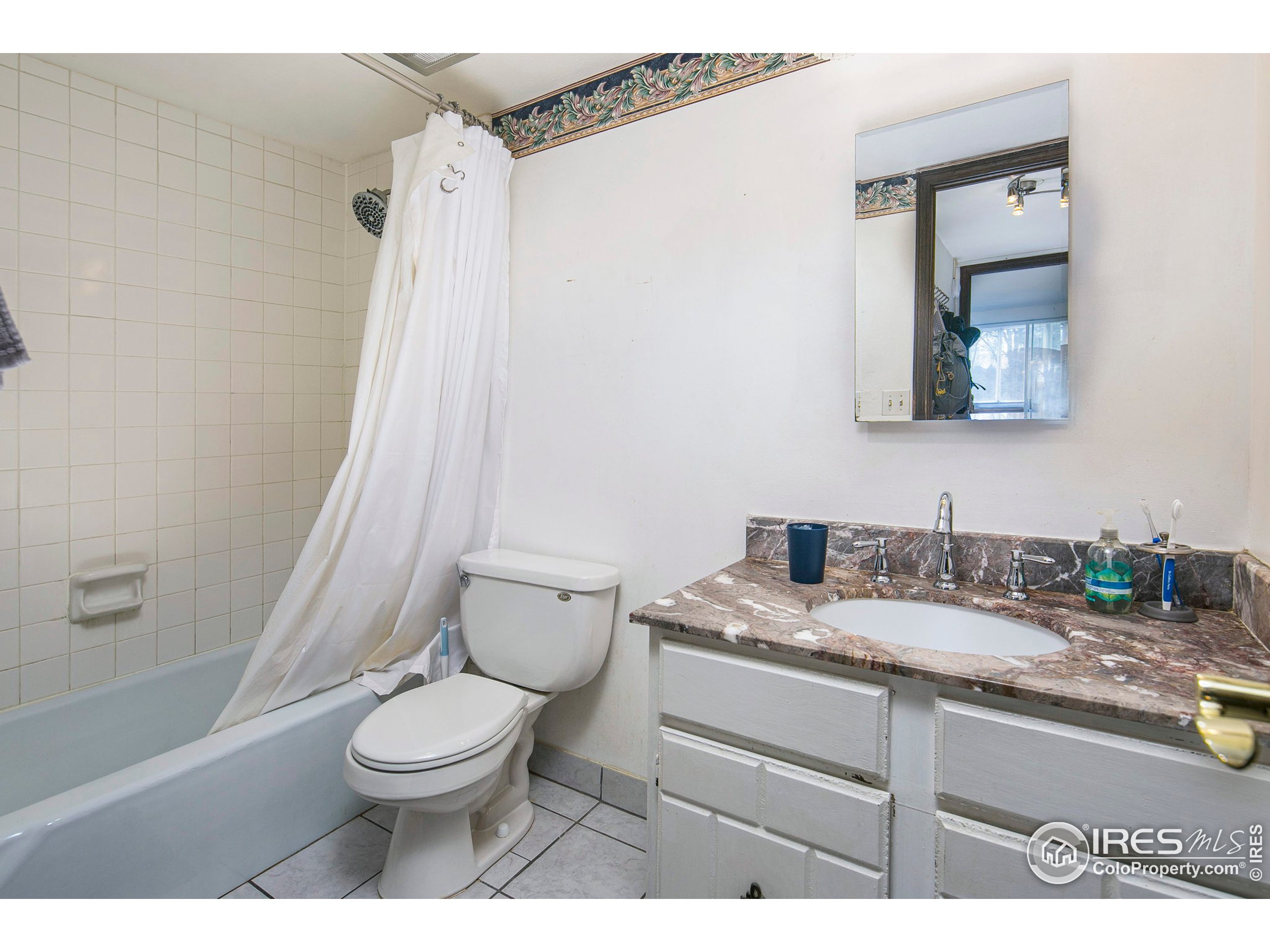 805 29th St Unit: 208