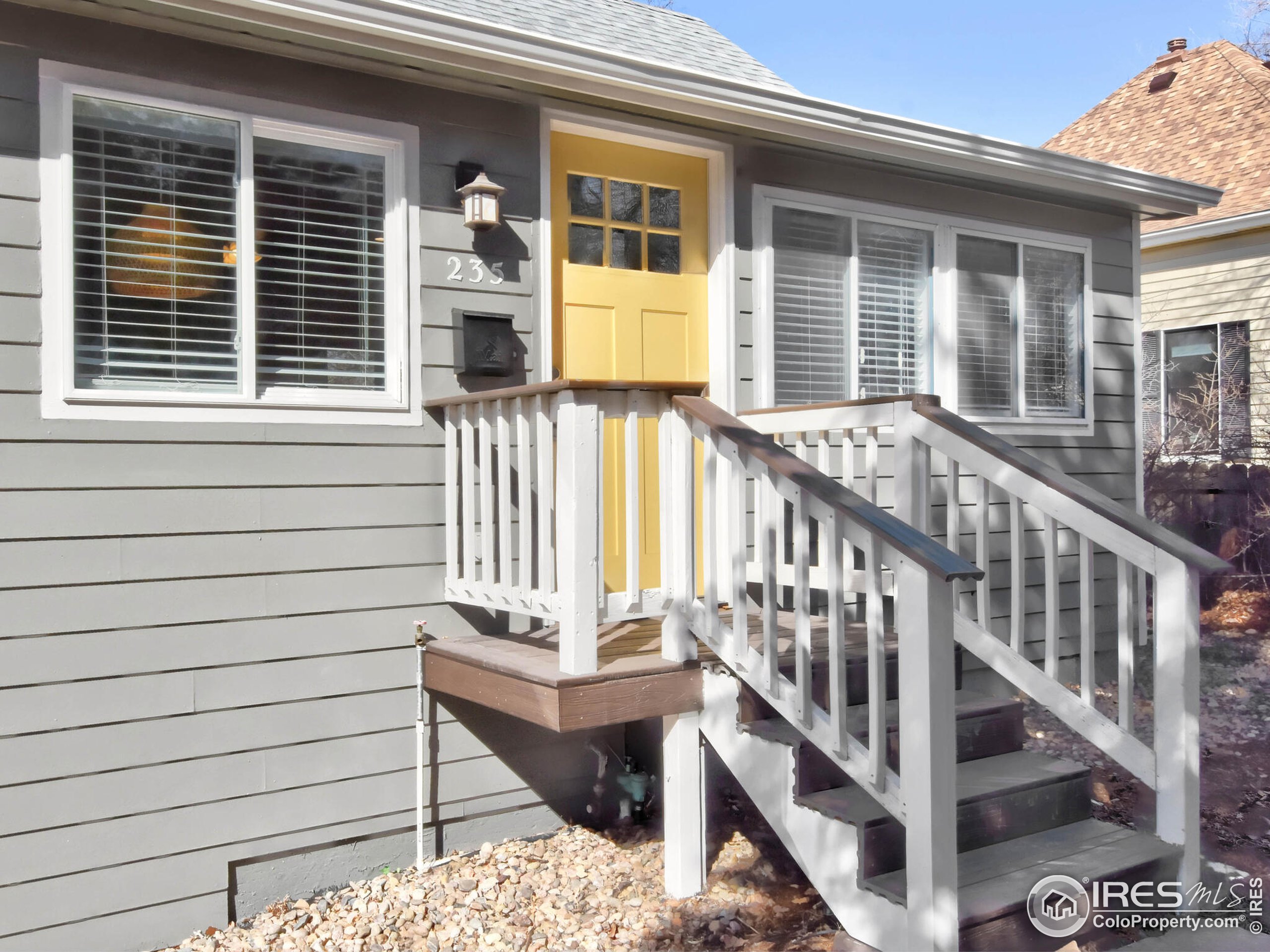 235 Sunset St