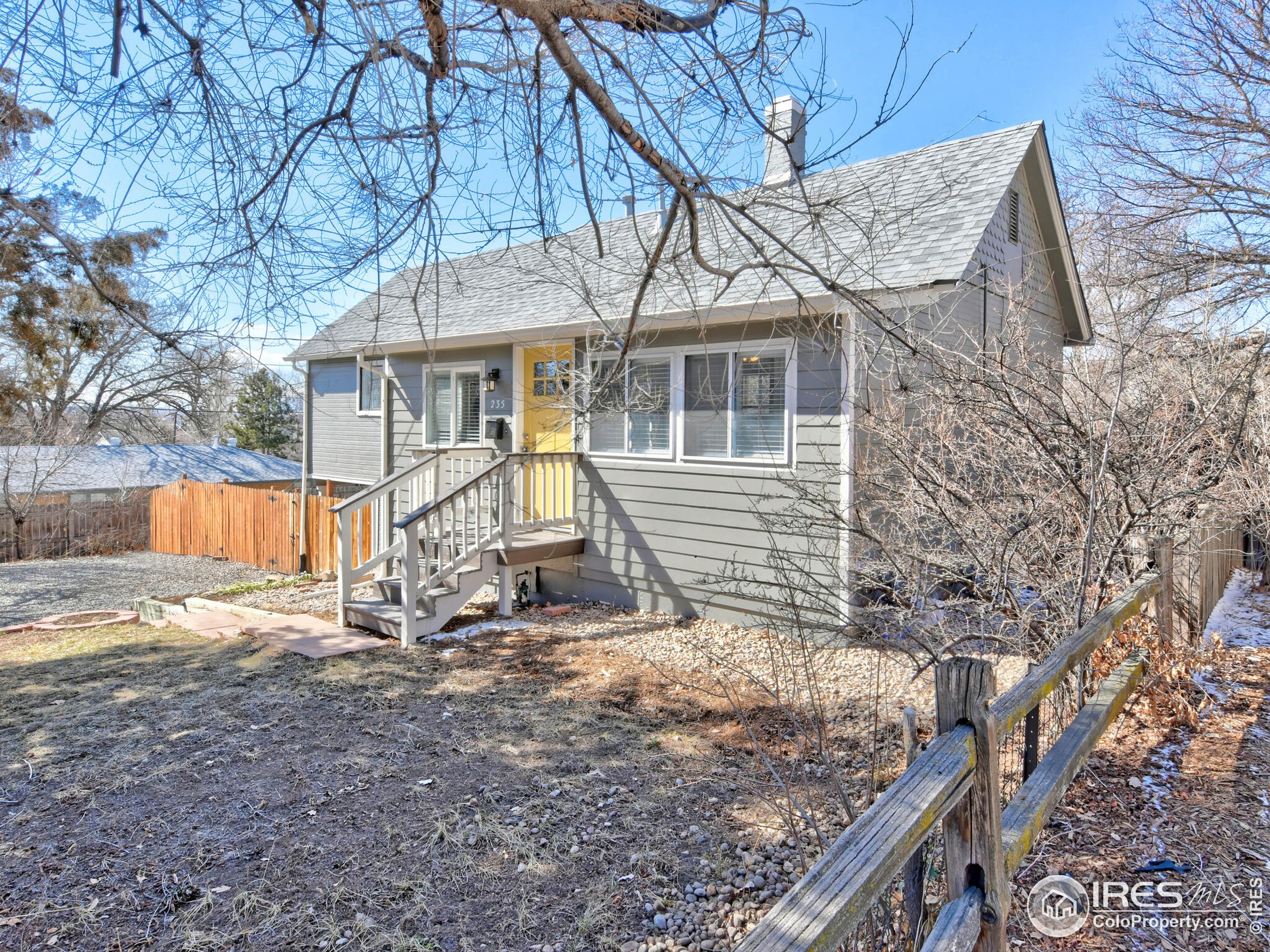 235 Sunset St
