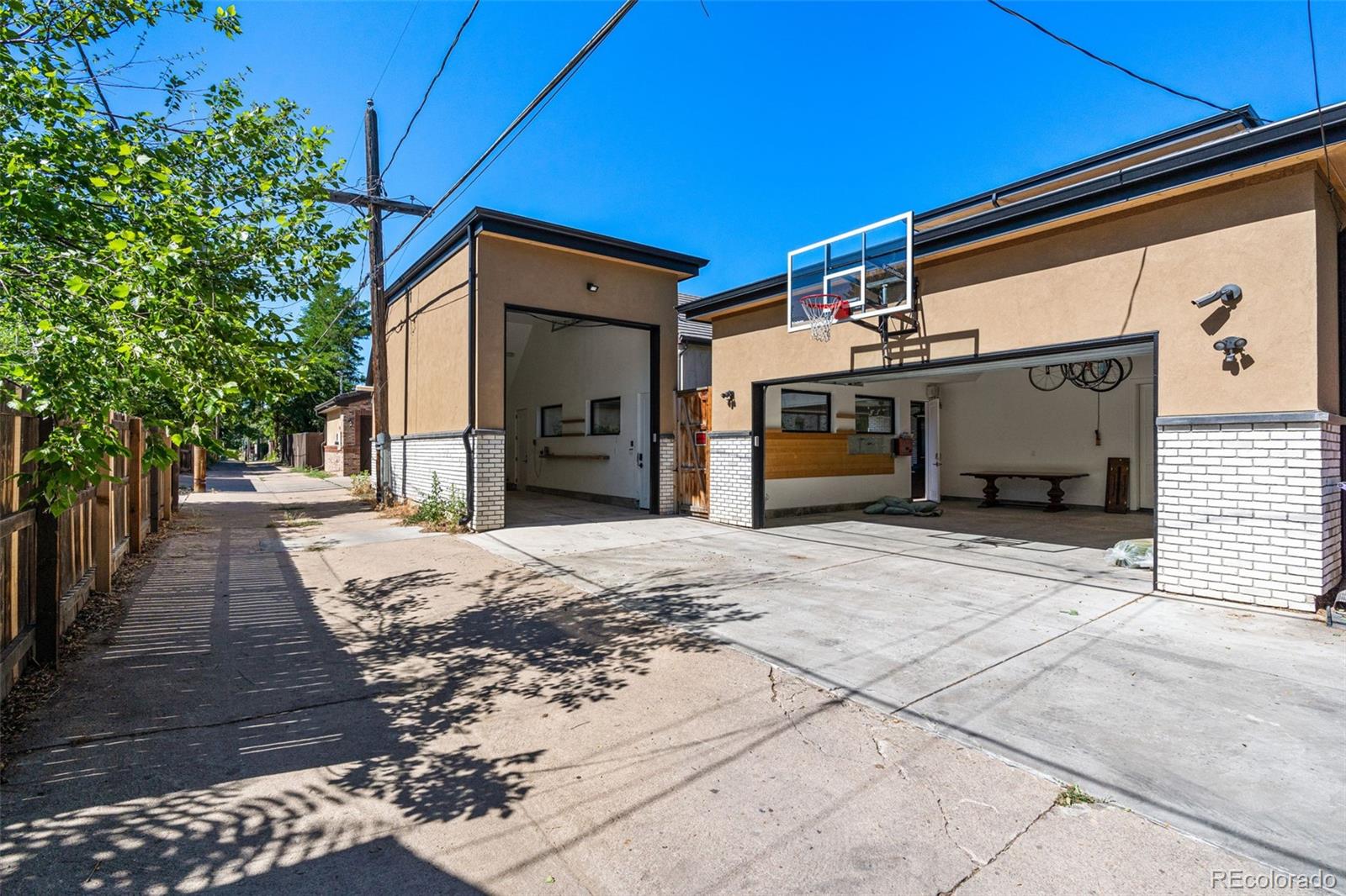 1240 S Elizabeth Street