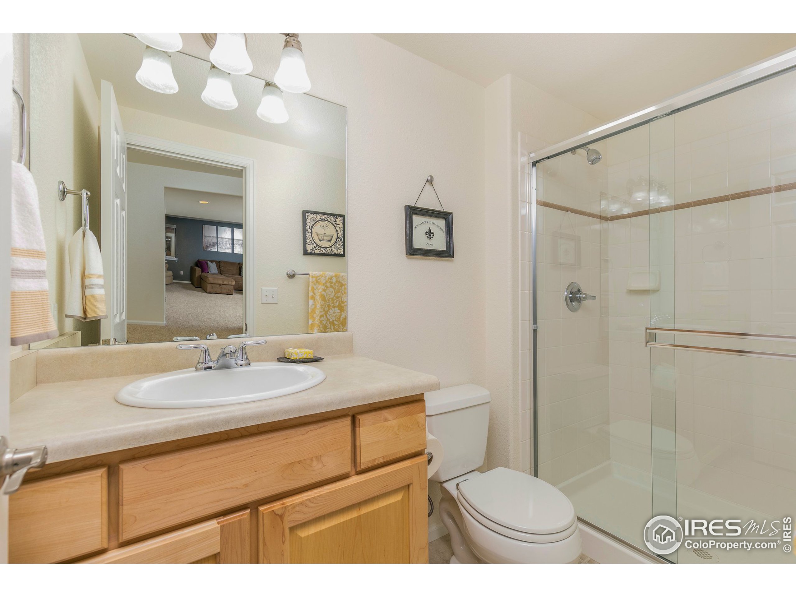 3217 Cimarron Pl