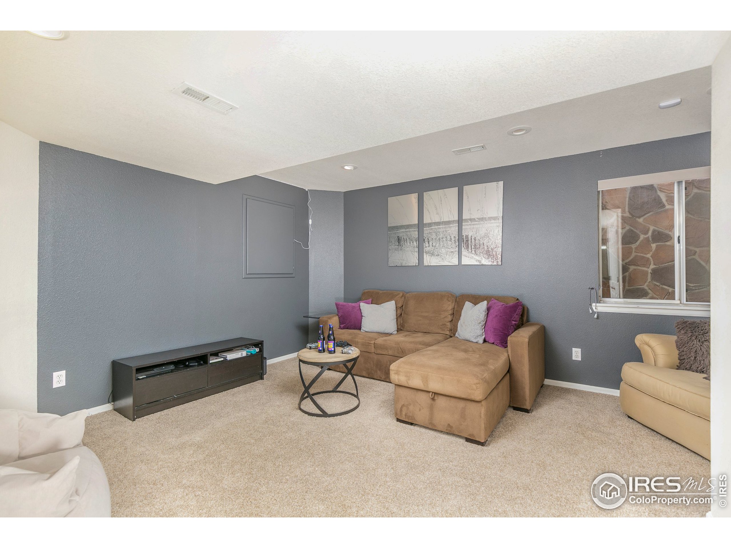 3217 Cimarron Pl