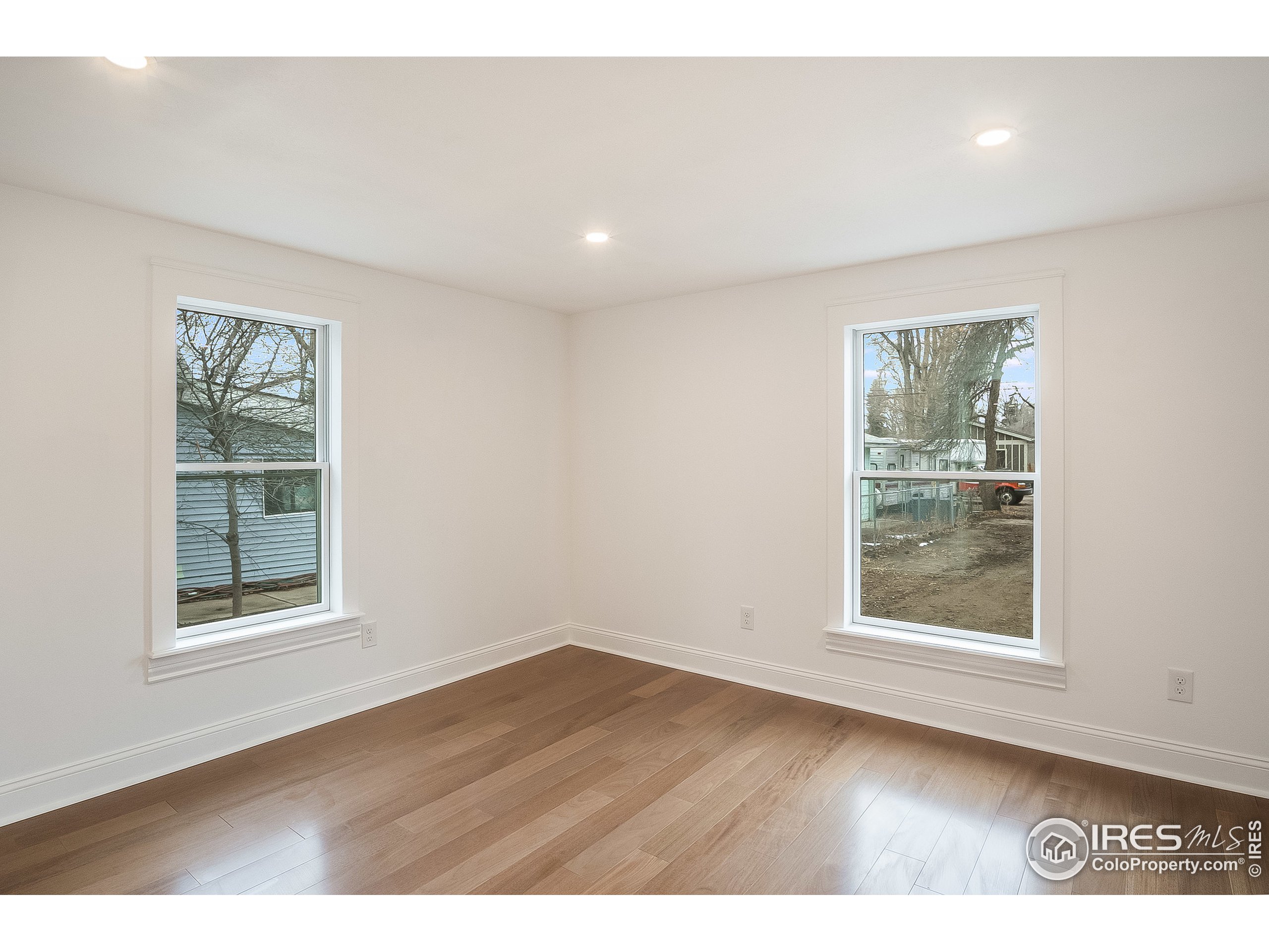 417 Baker St