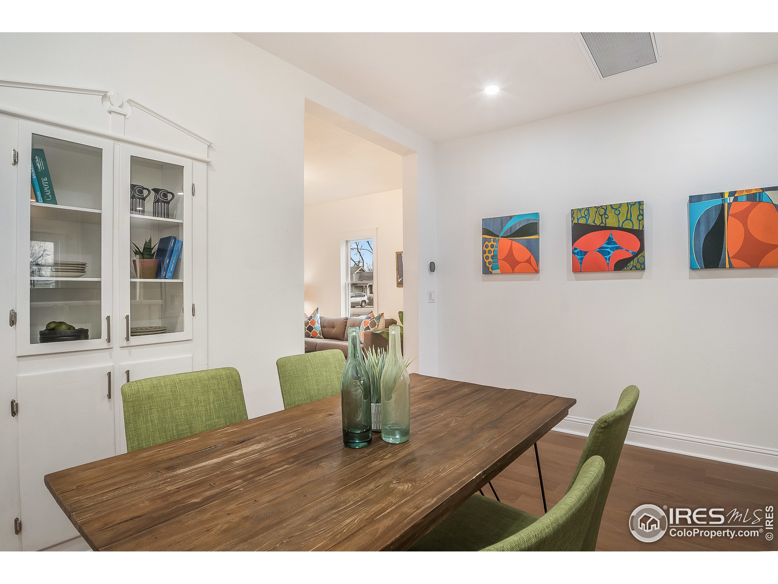 417 Baker St