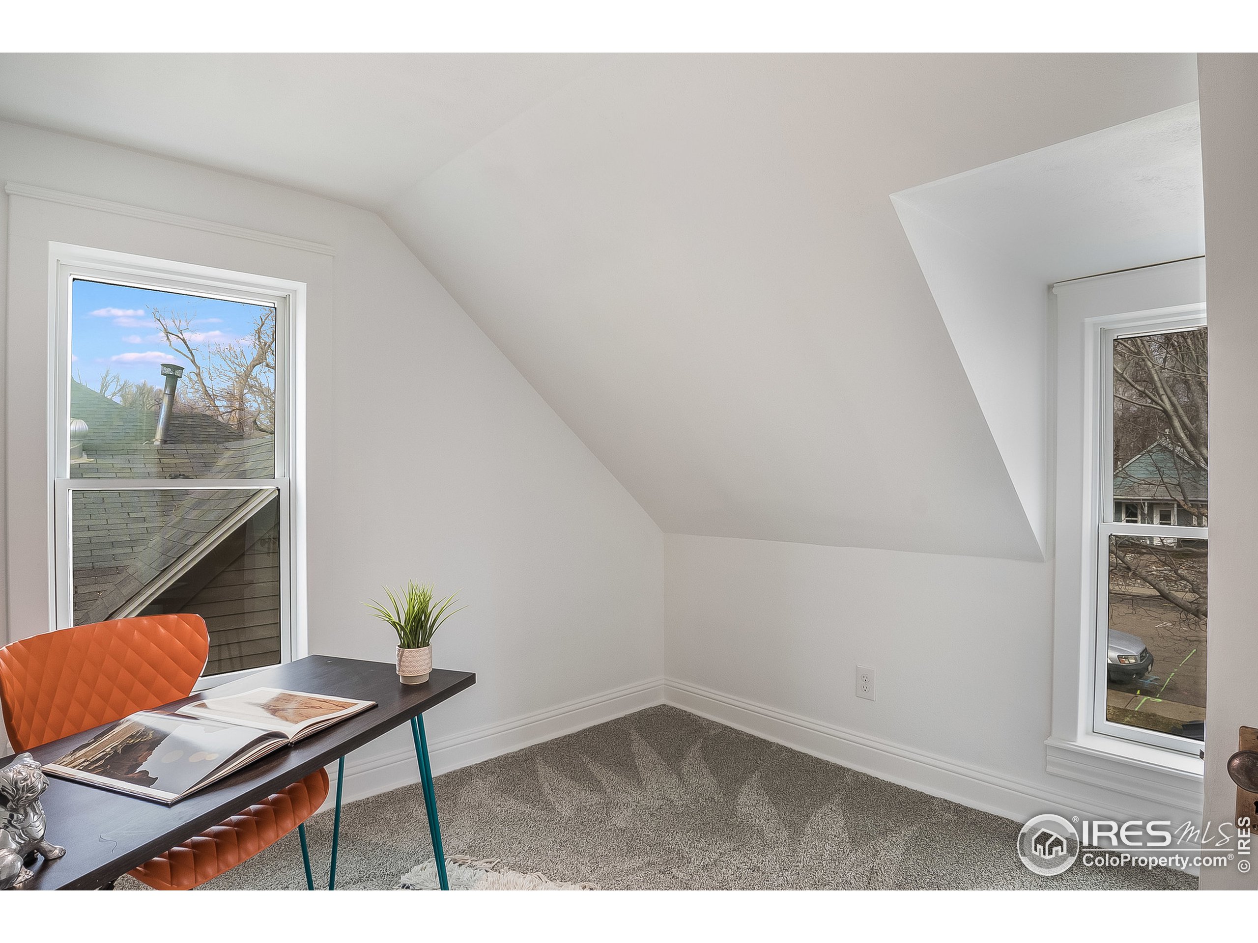 417 Baker St
