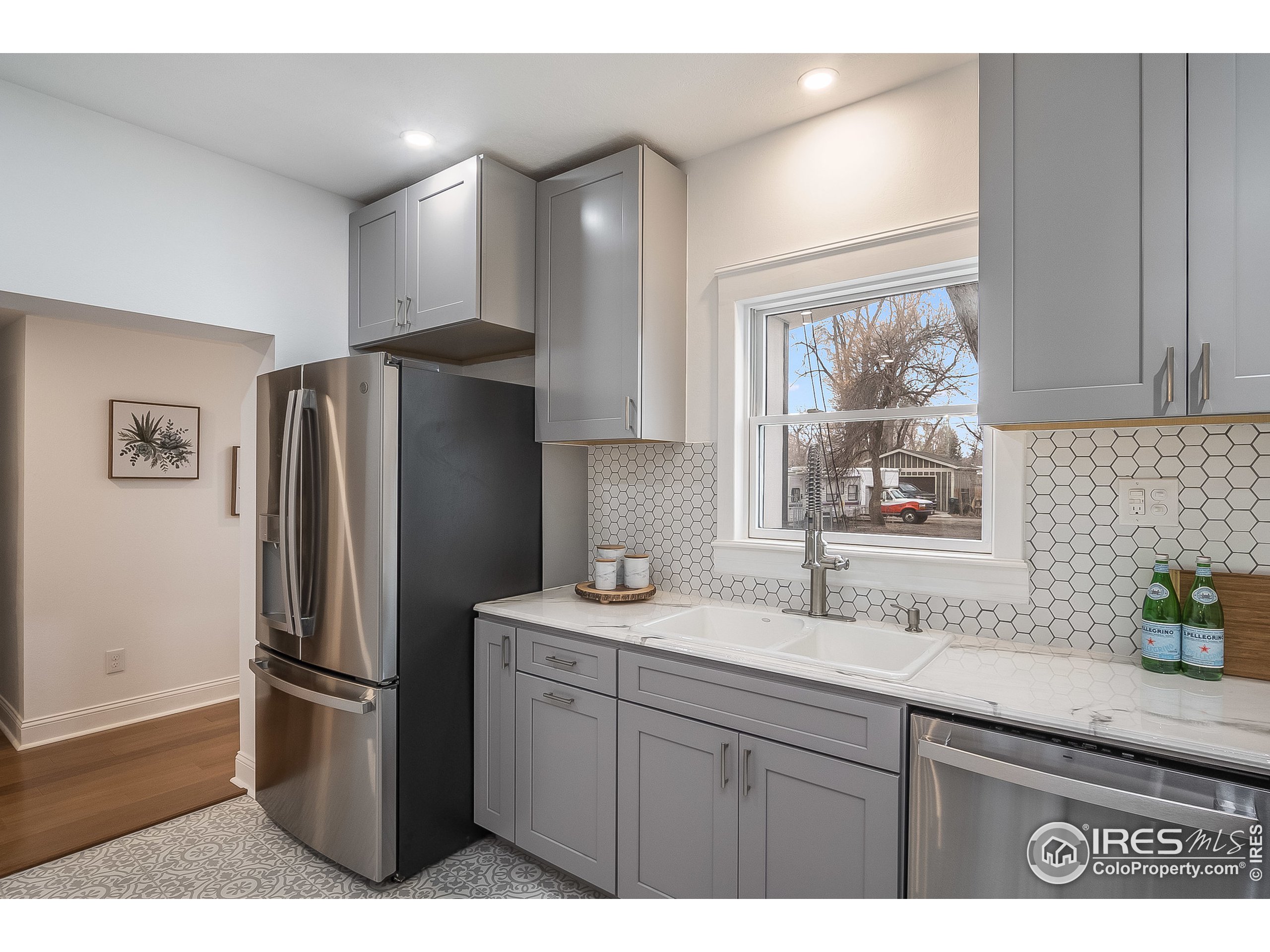 417 Baker St