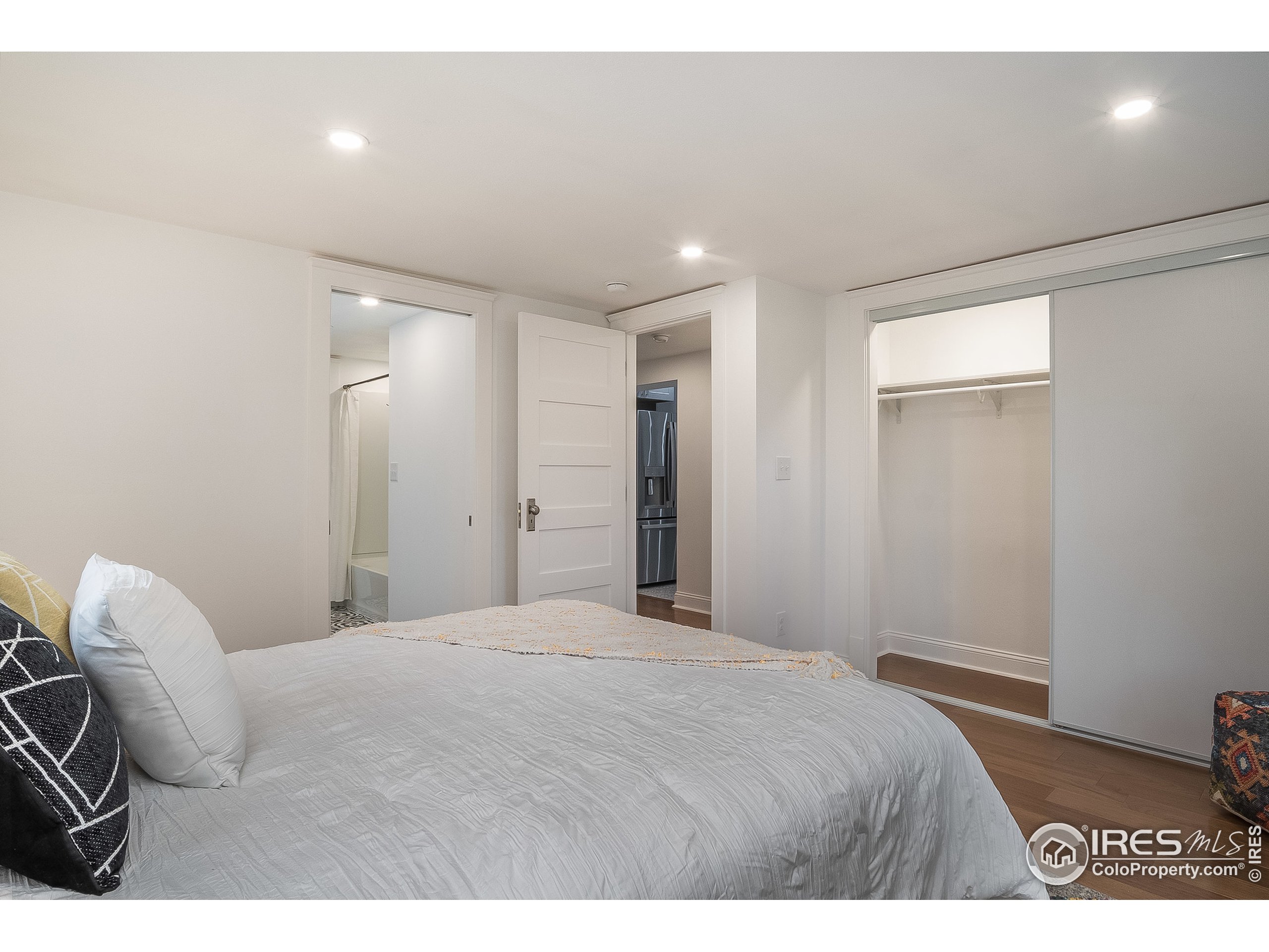 417 Baker St