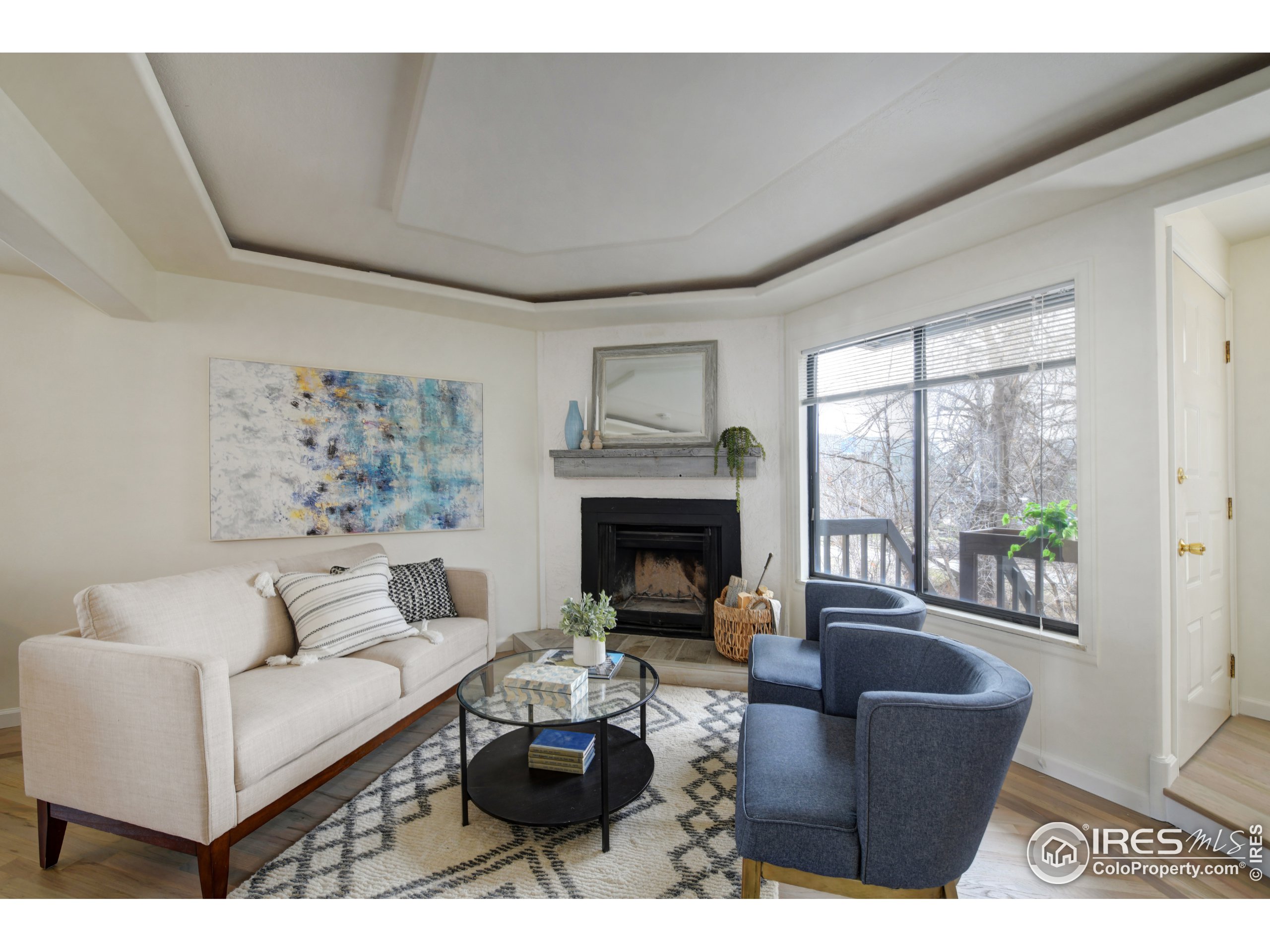 2909 Shady Holw E