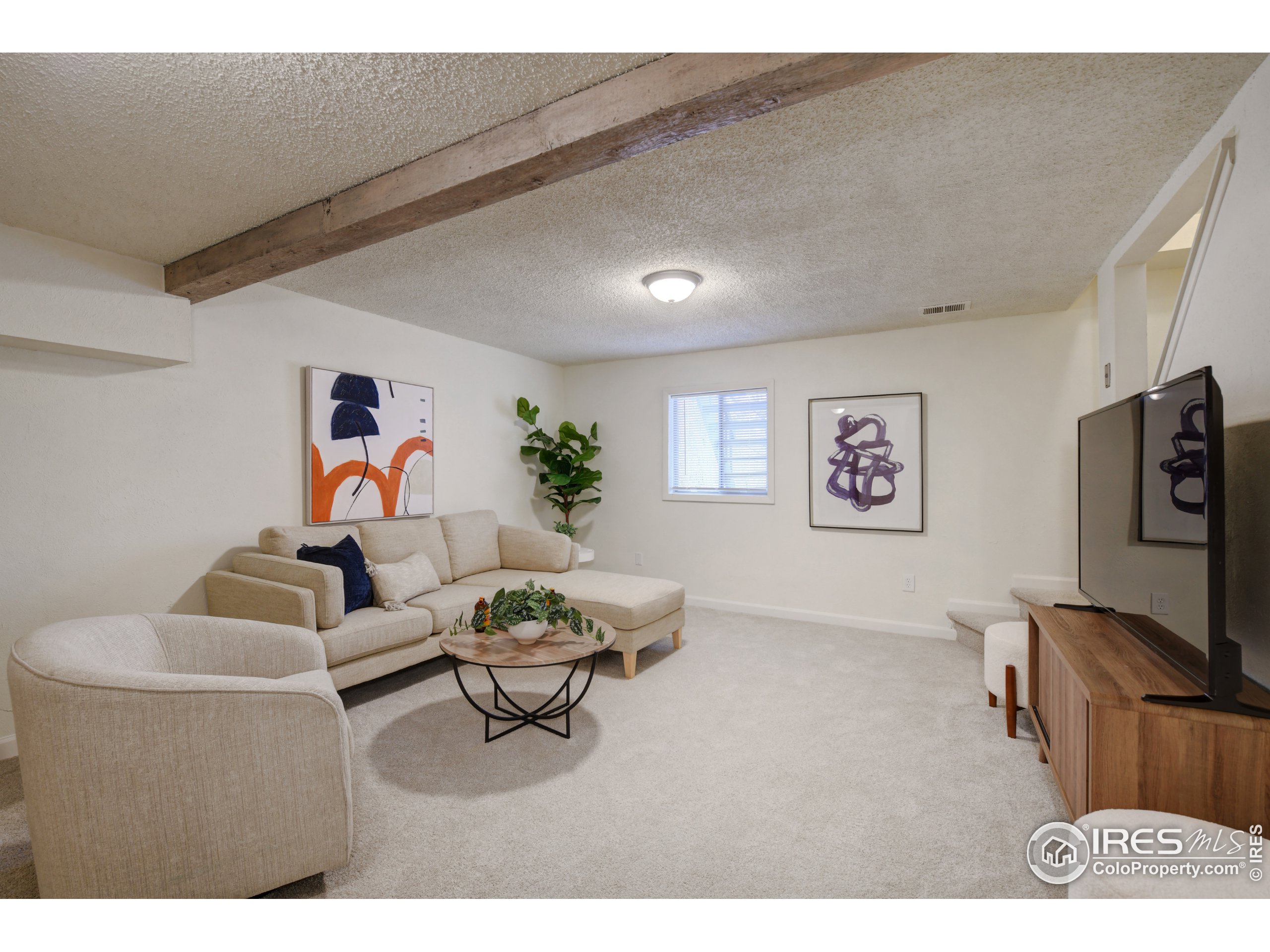 2909 Shady Holw E