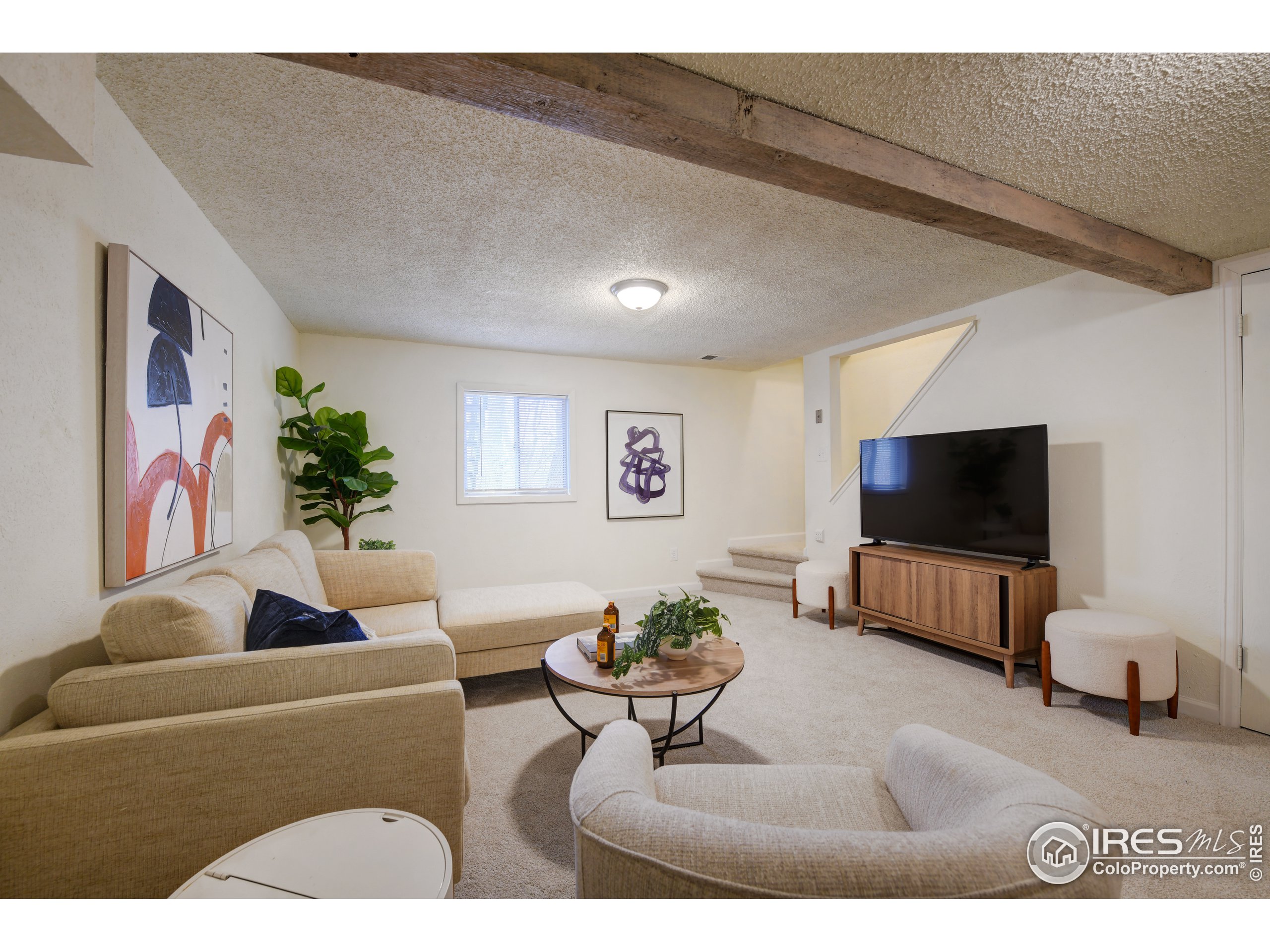 2909 Shady Holw E