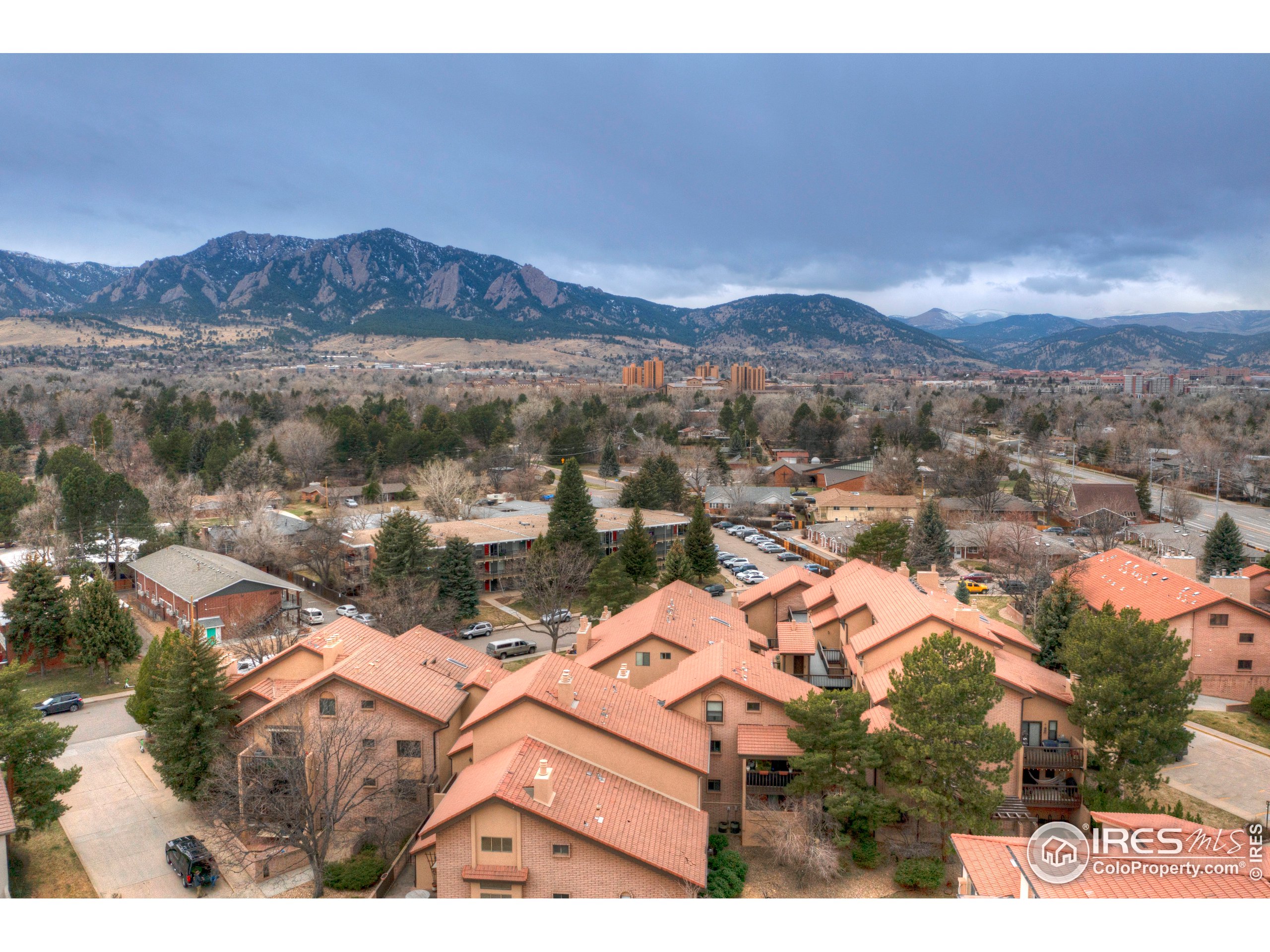 4475 Laguna Pl Unit: 216