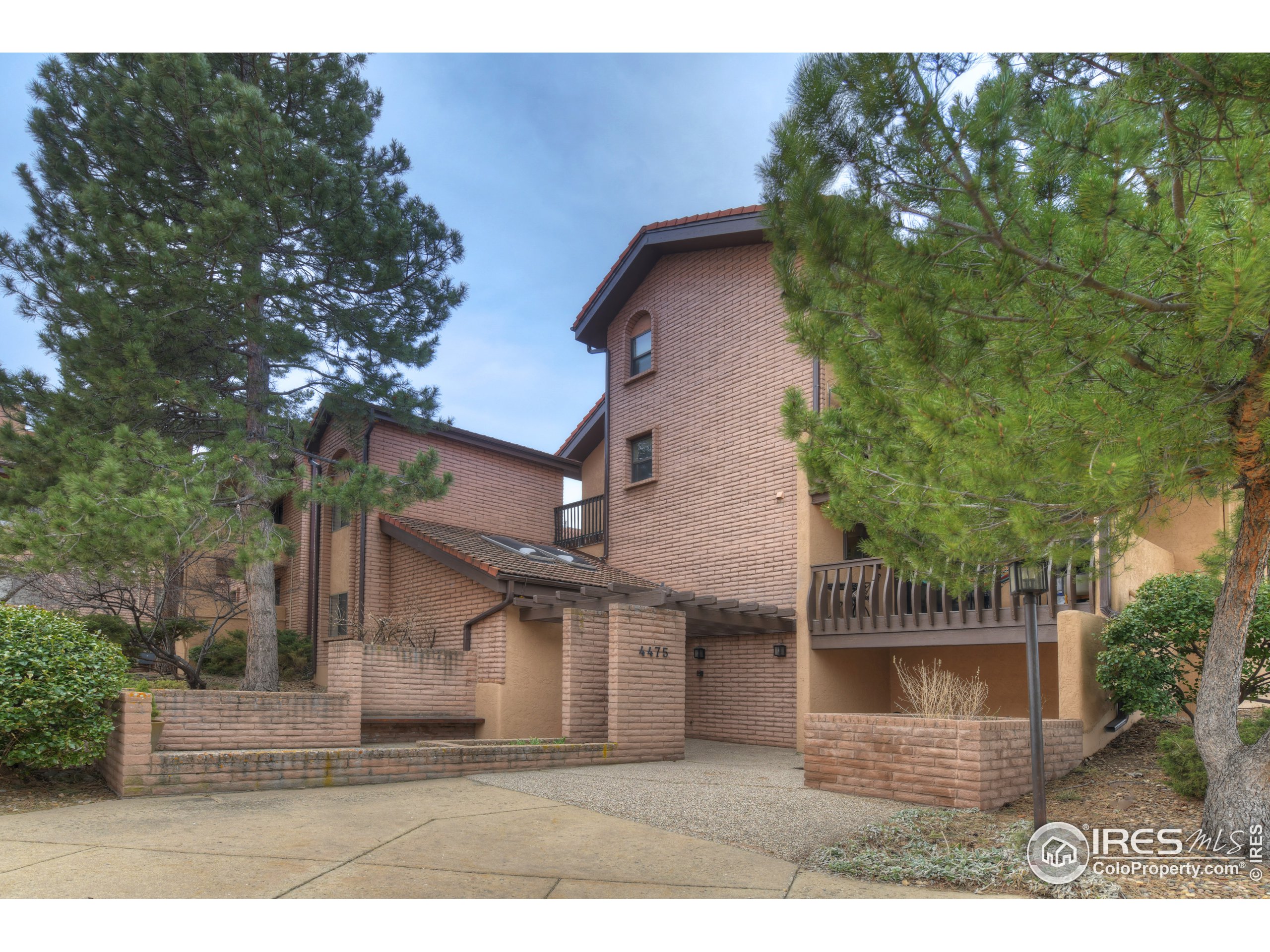 4475 Laguna Pl Unit: 216