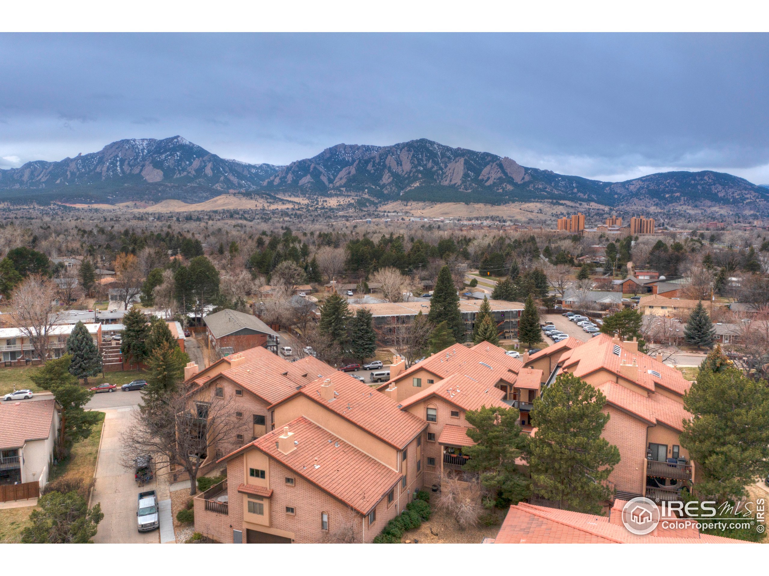 4475 Laguna Pl Unit: 216