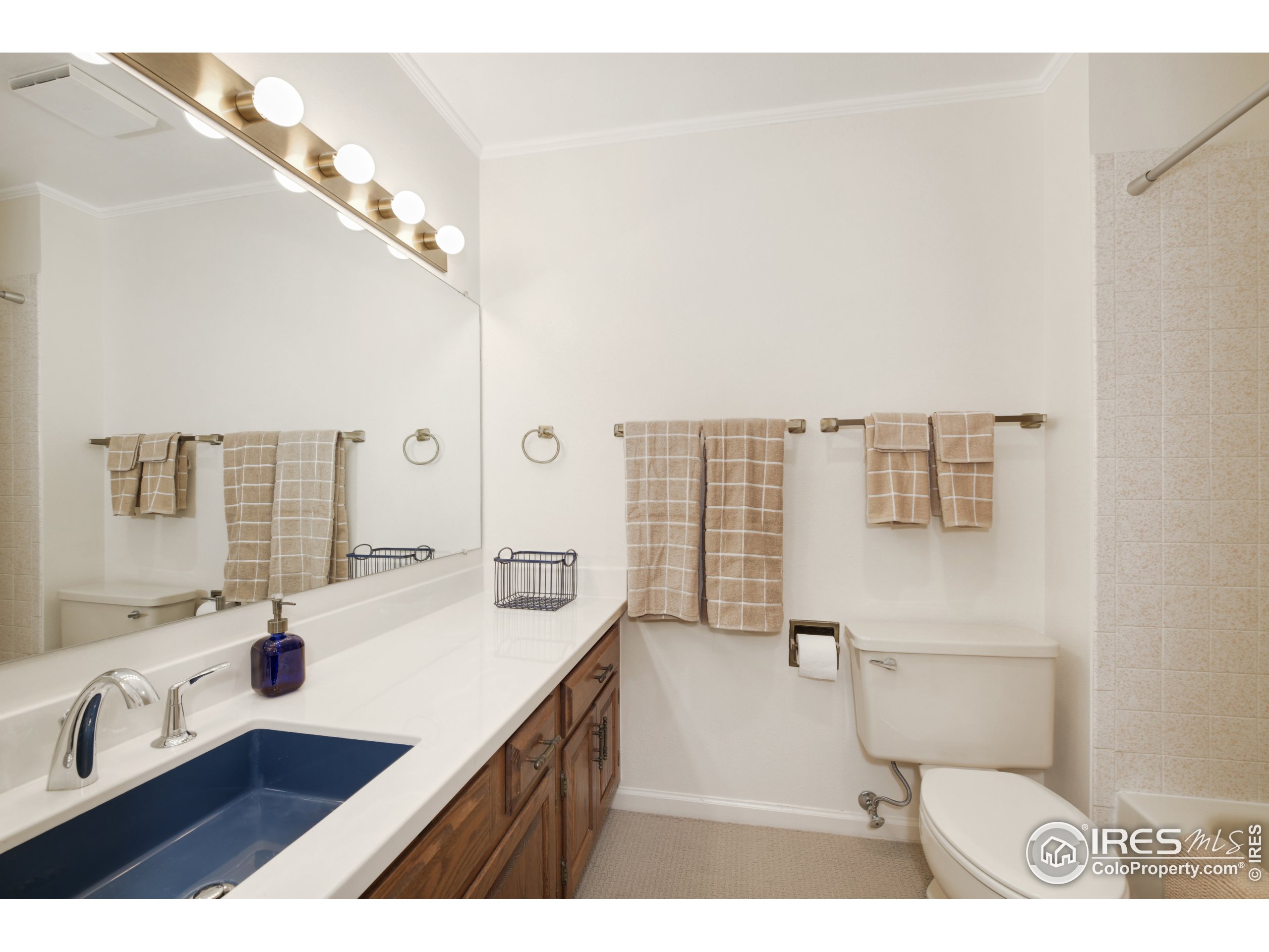 4475 Laguna Pl Unit: 216