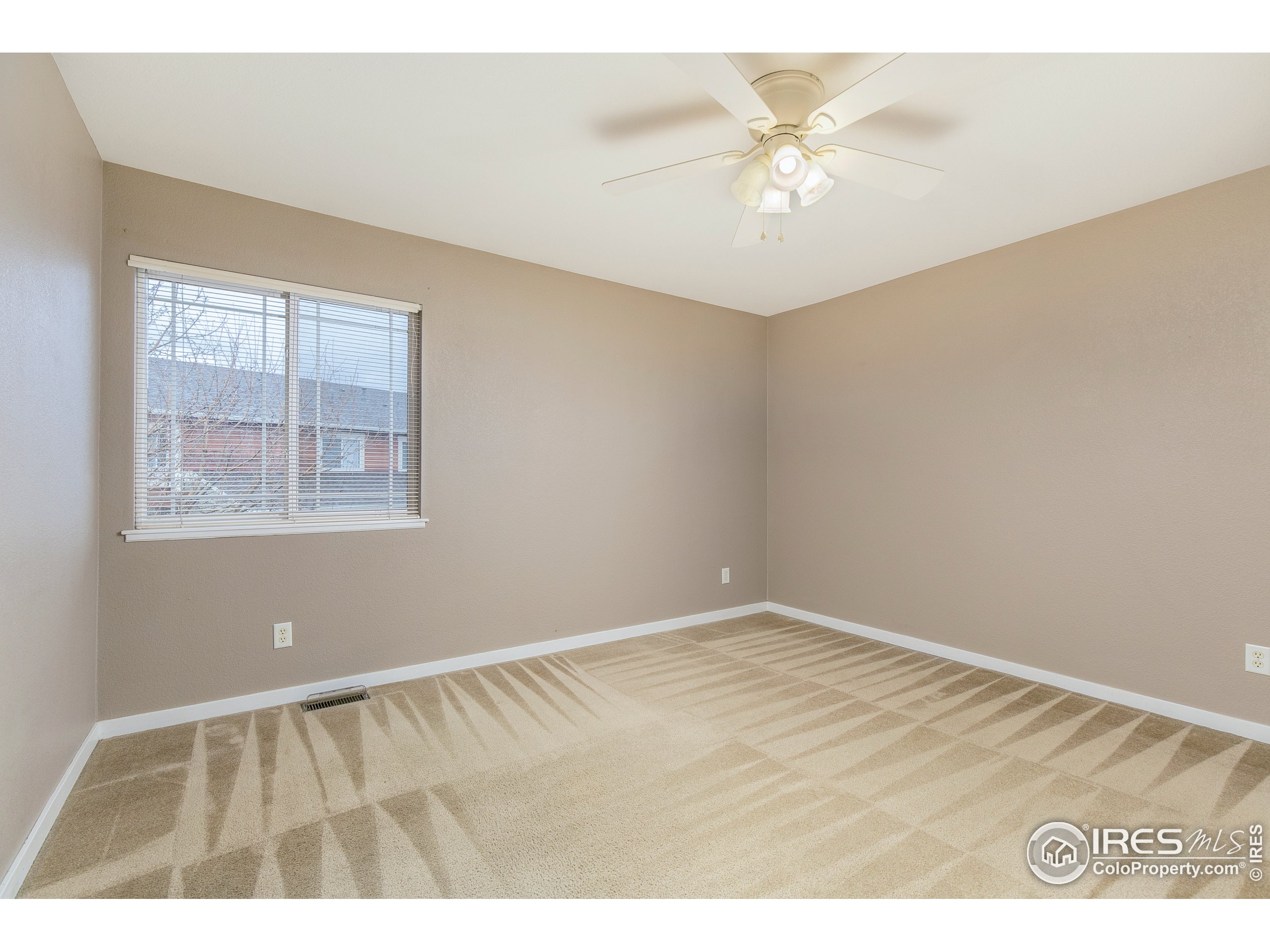 2815 Rigden Pkwy Unit: 2