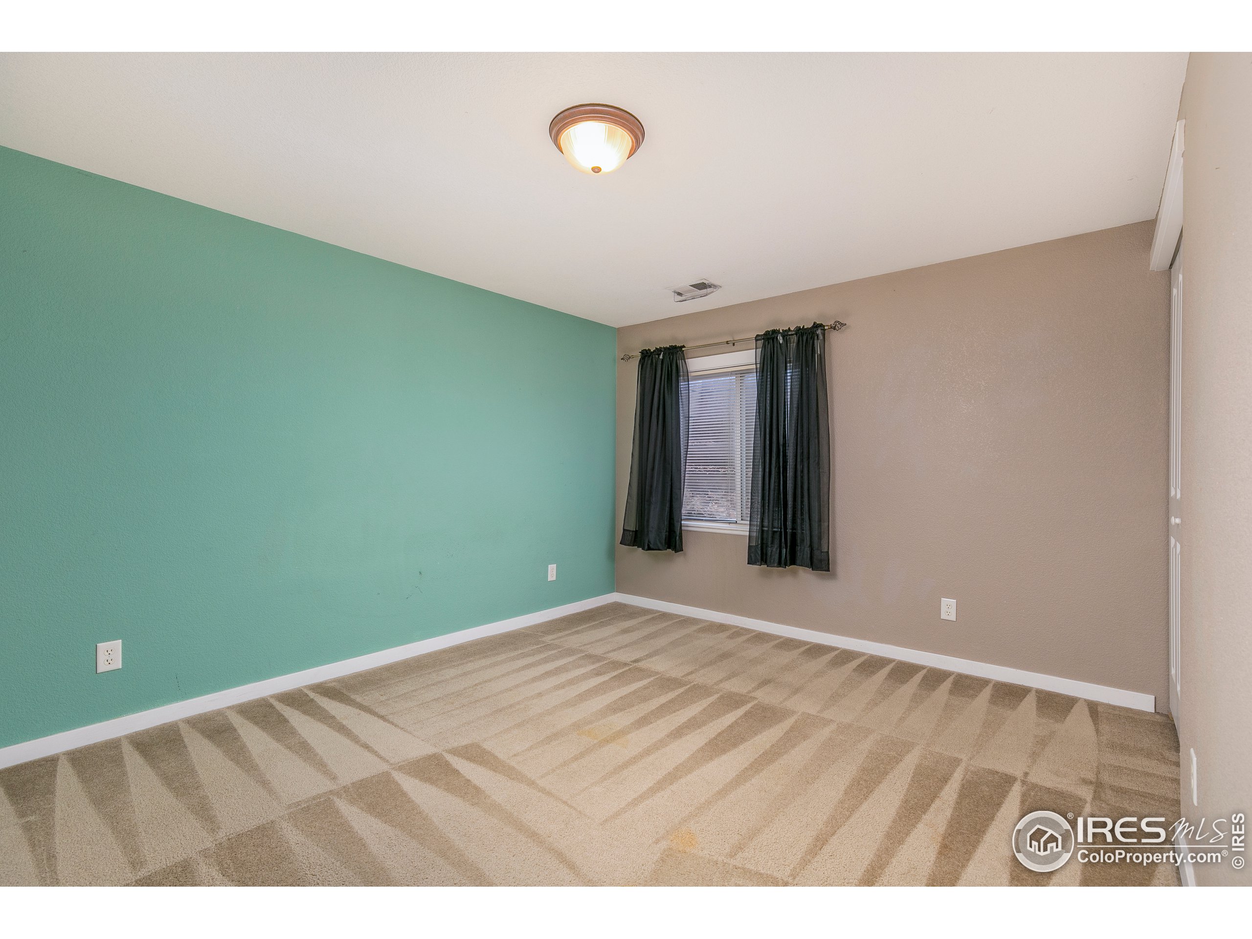 2815 Rigden Pkwy Unit: 2