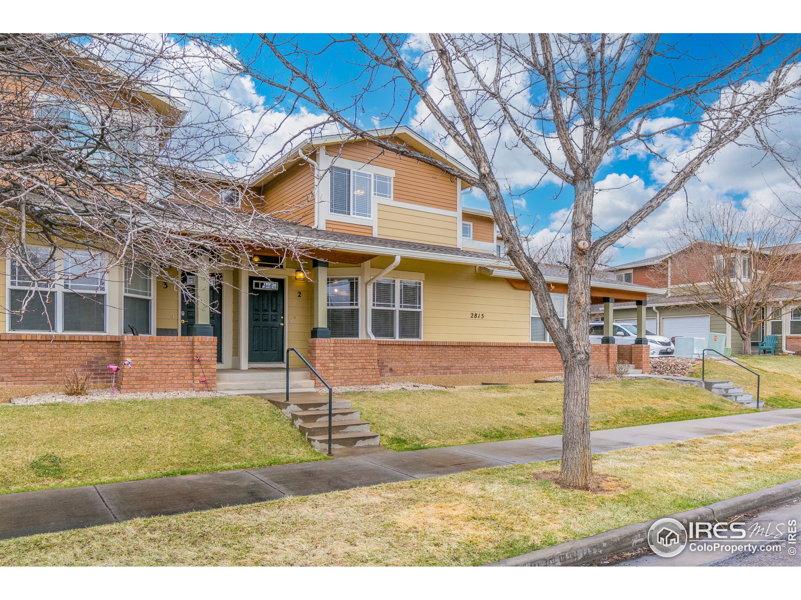 2815 Rigden Pkwy Unit: 2