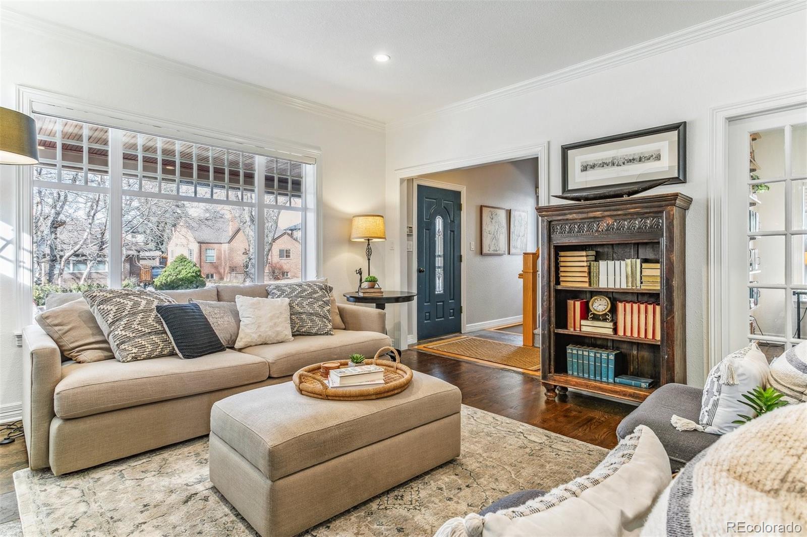 2660 Bellaire Street