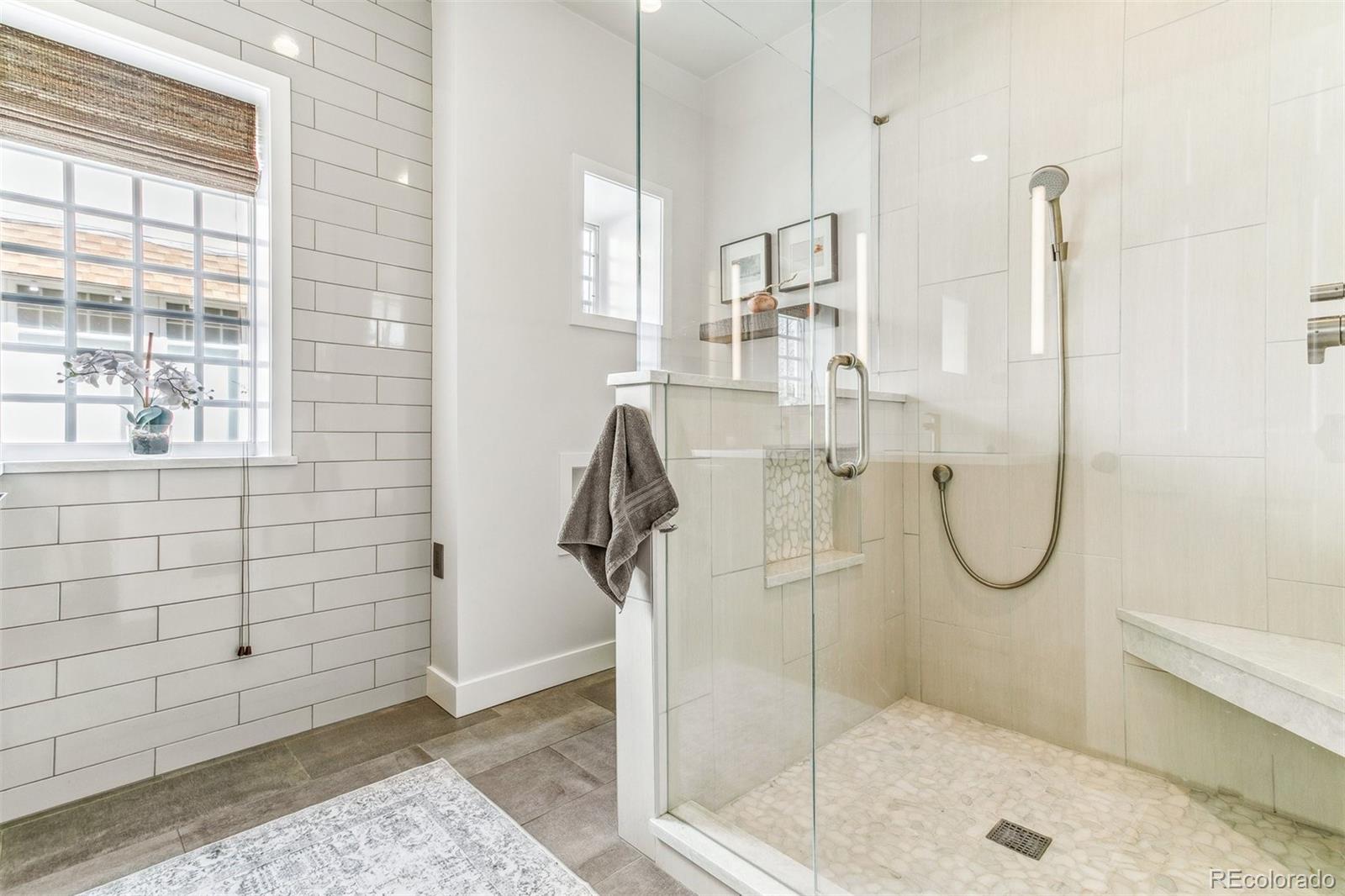 2660 Bellaire Street