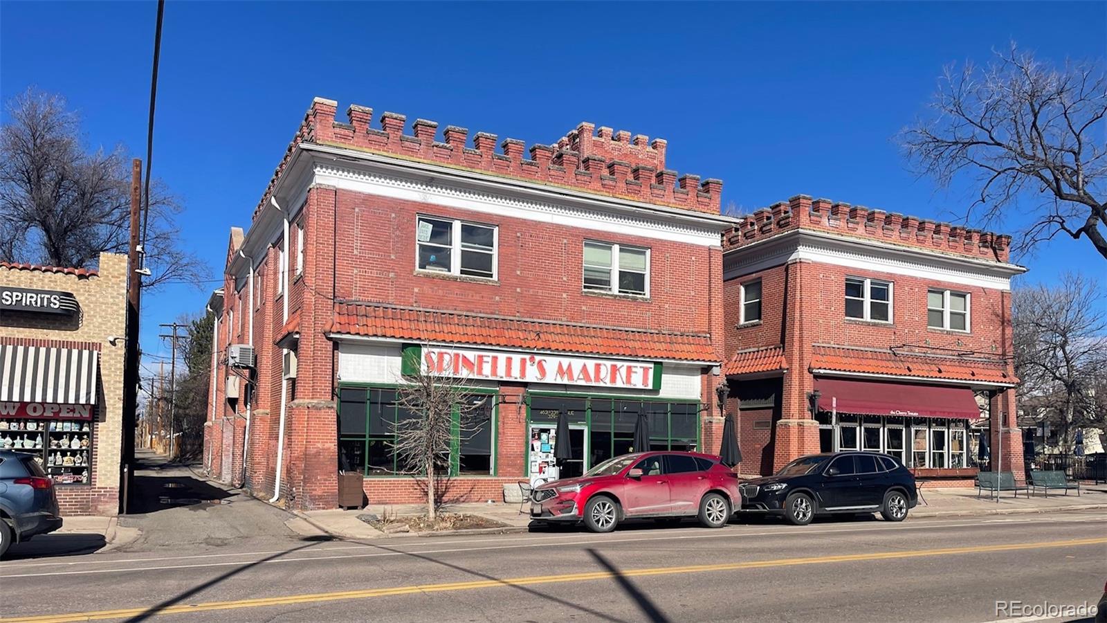 2660 Bellaire Street