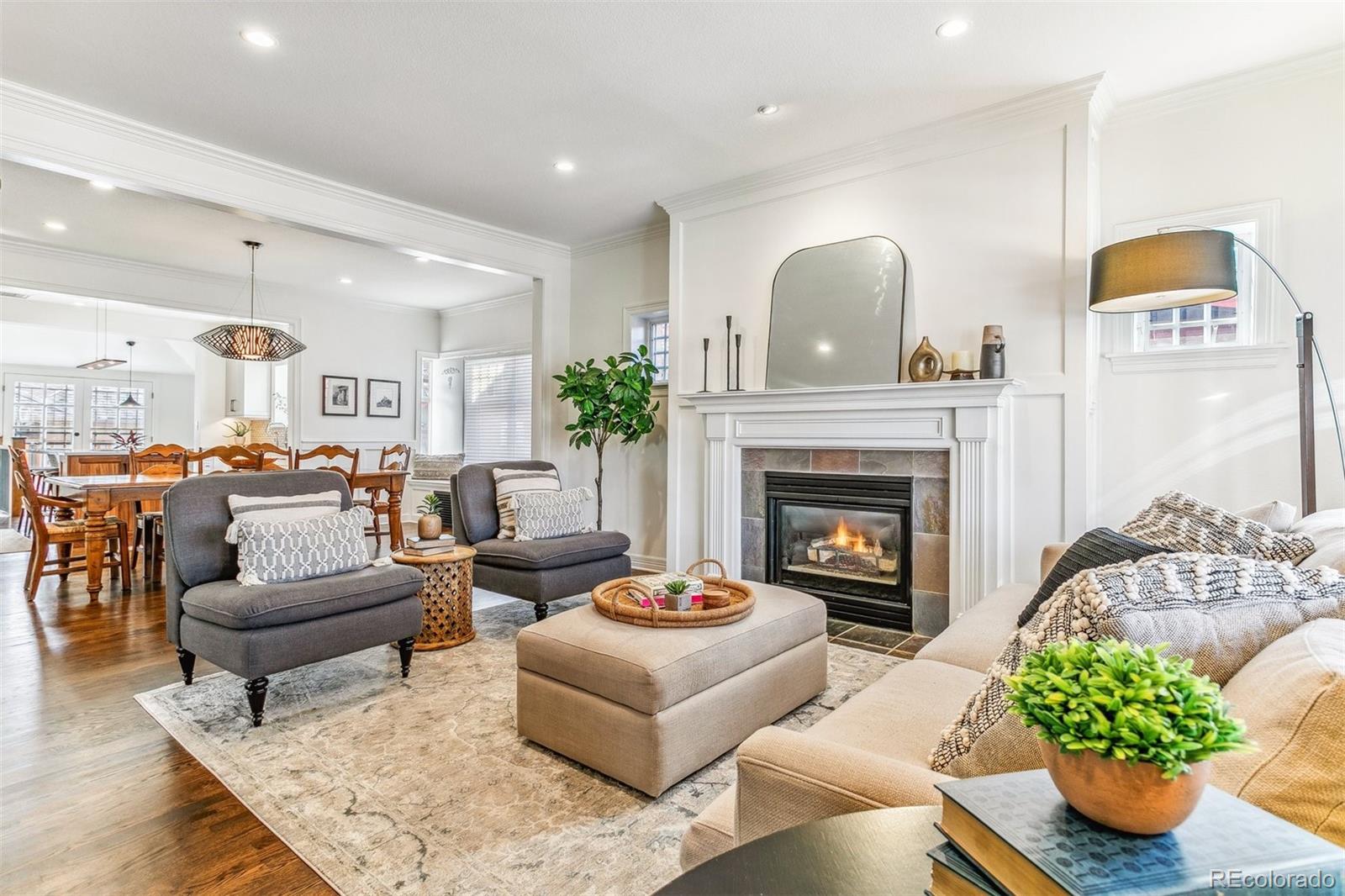 2660 Bellaire Street