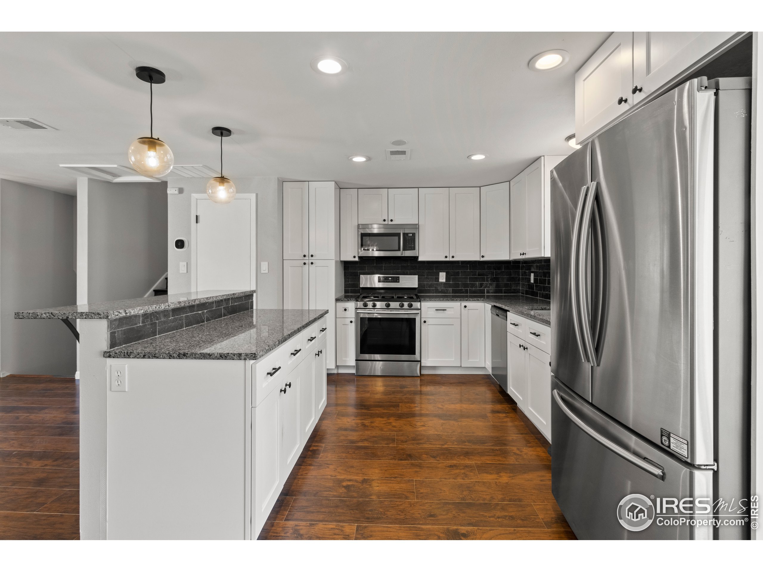 13 Curtis Pl