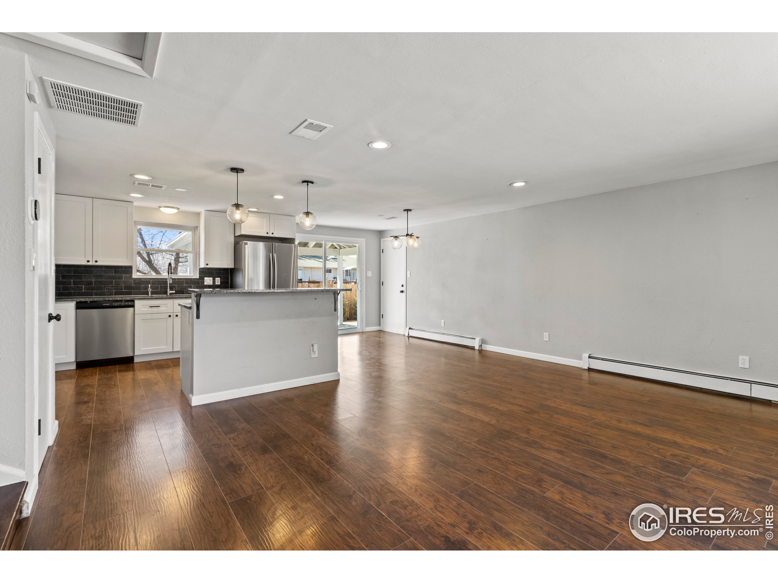 13 Curtis Pl
