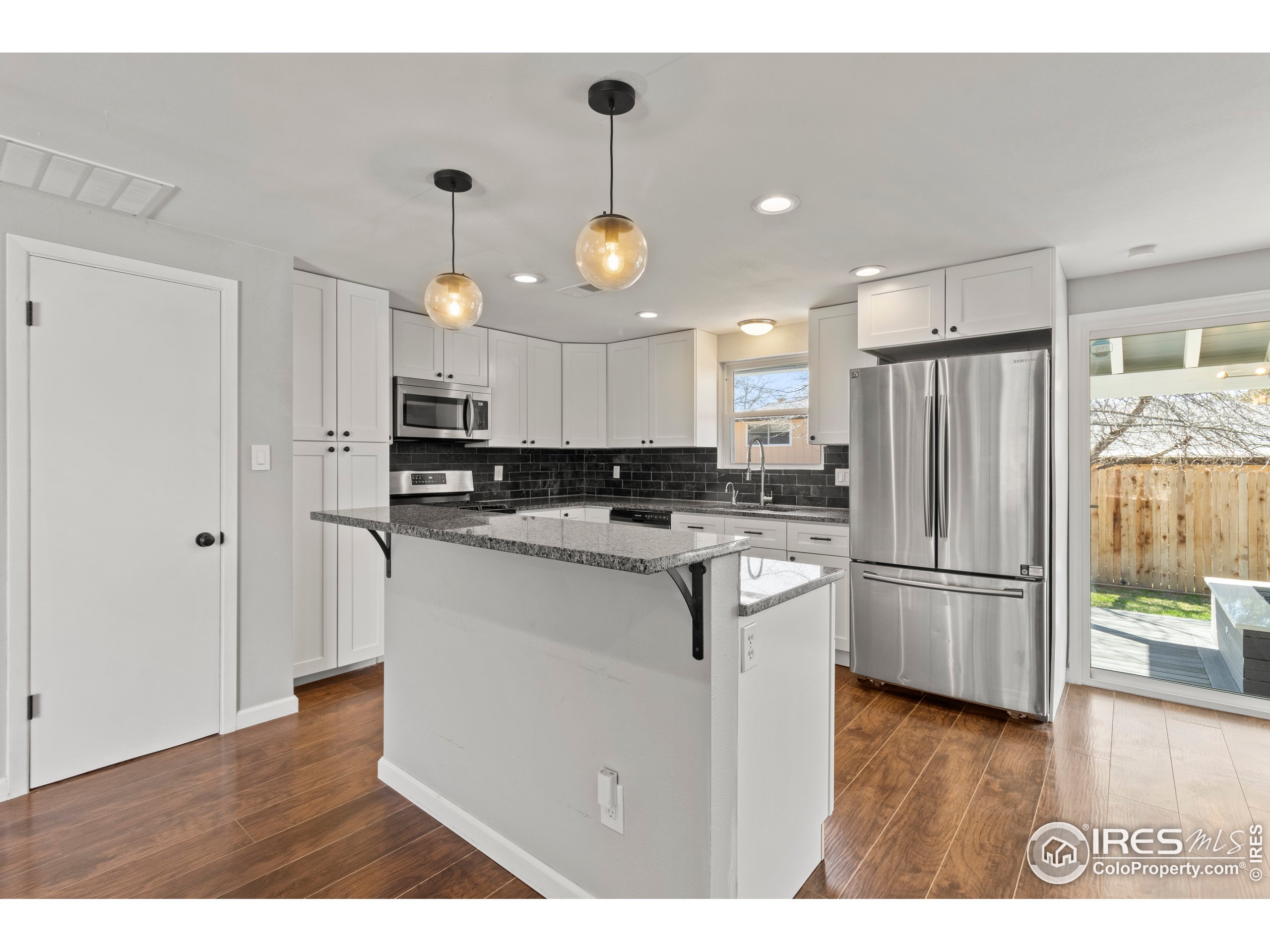 13 Curtis Pl