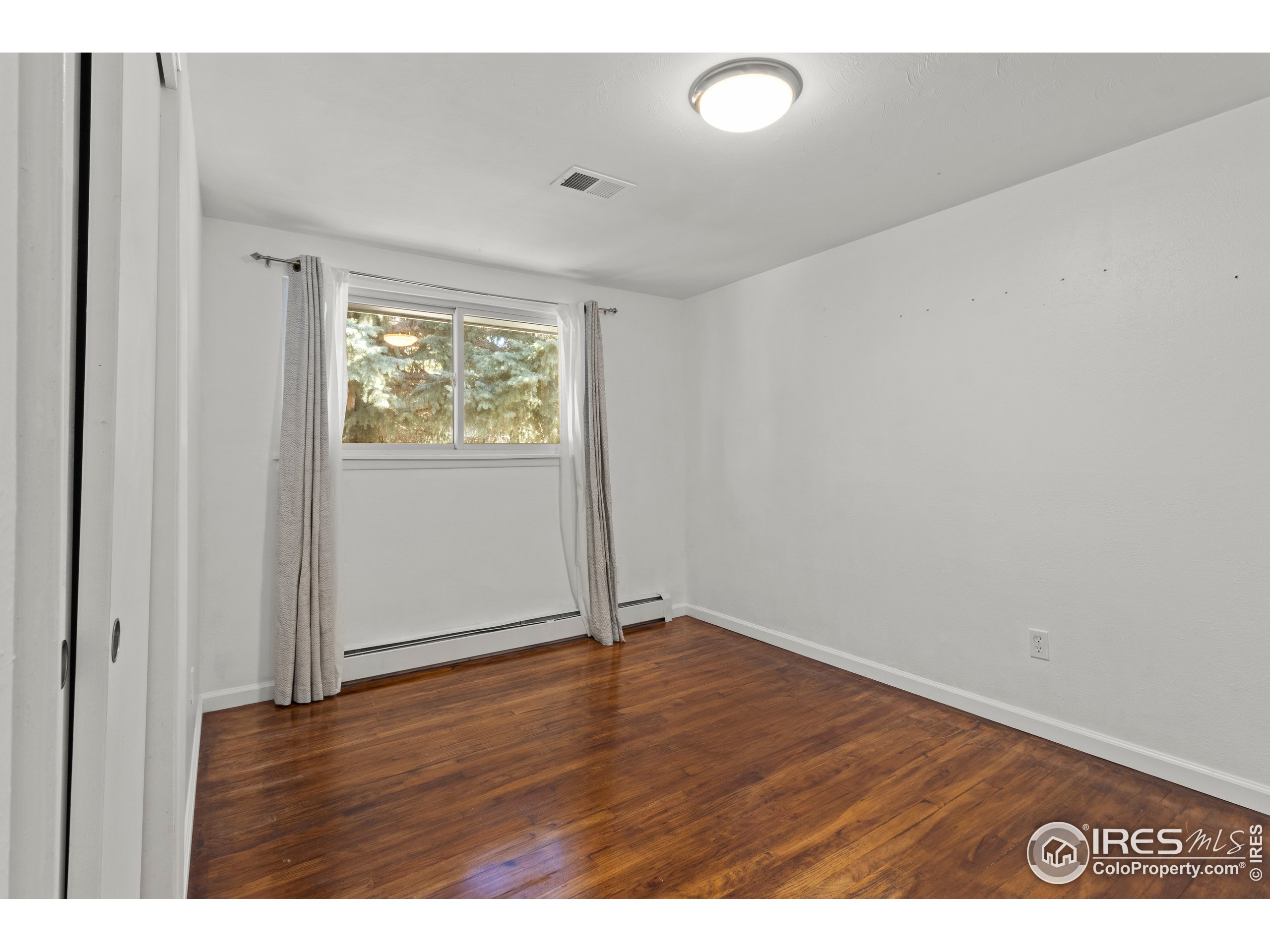 13 Curtis Pl