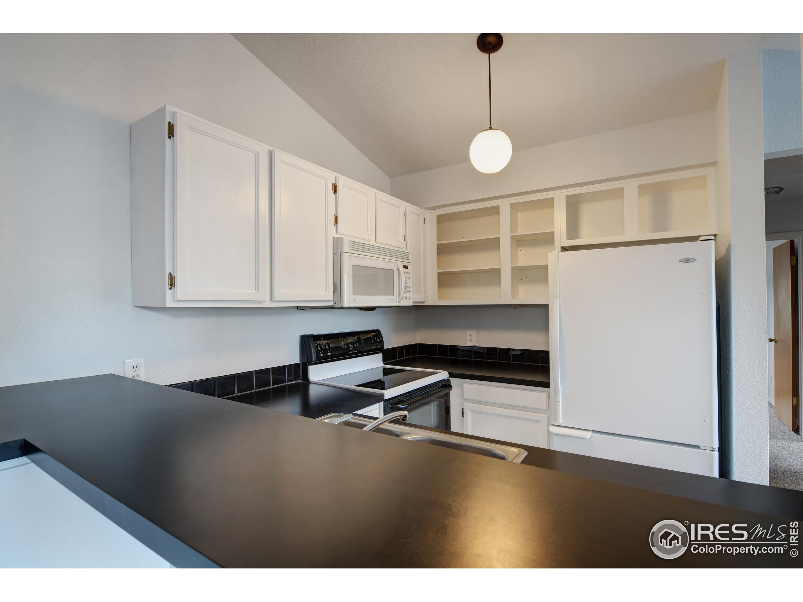 3565 28th St Unit: 206
