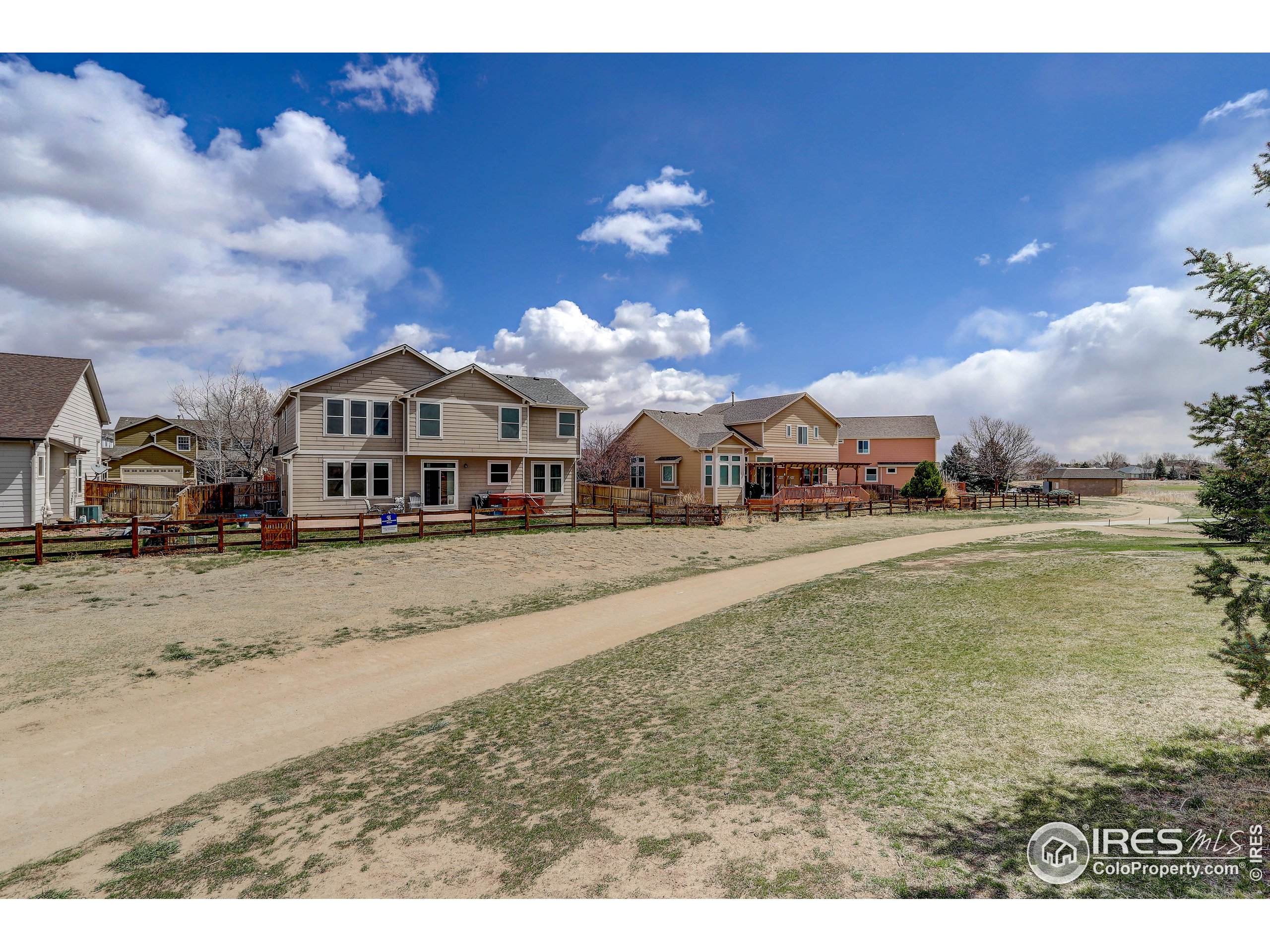 709 Glenarbor Cir