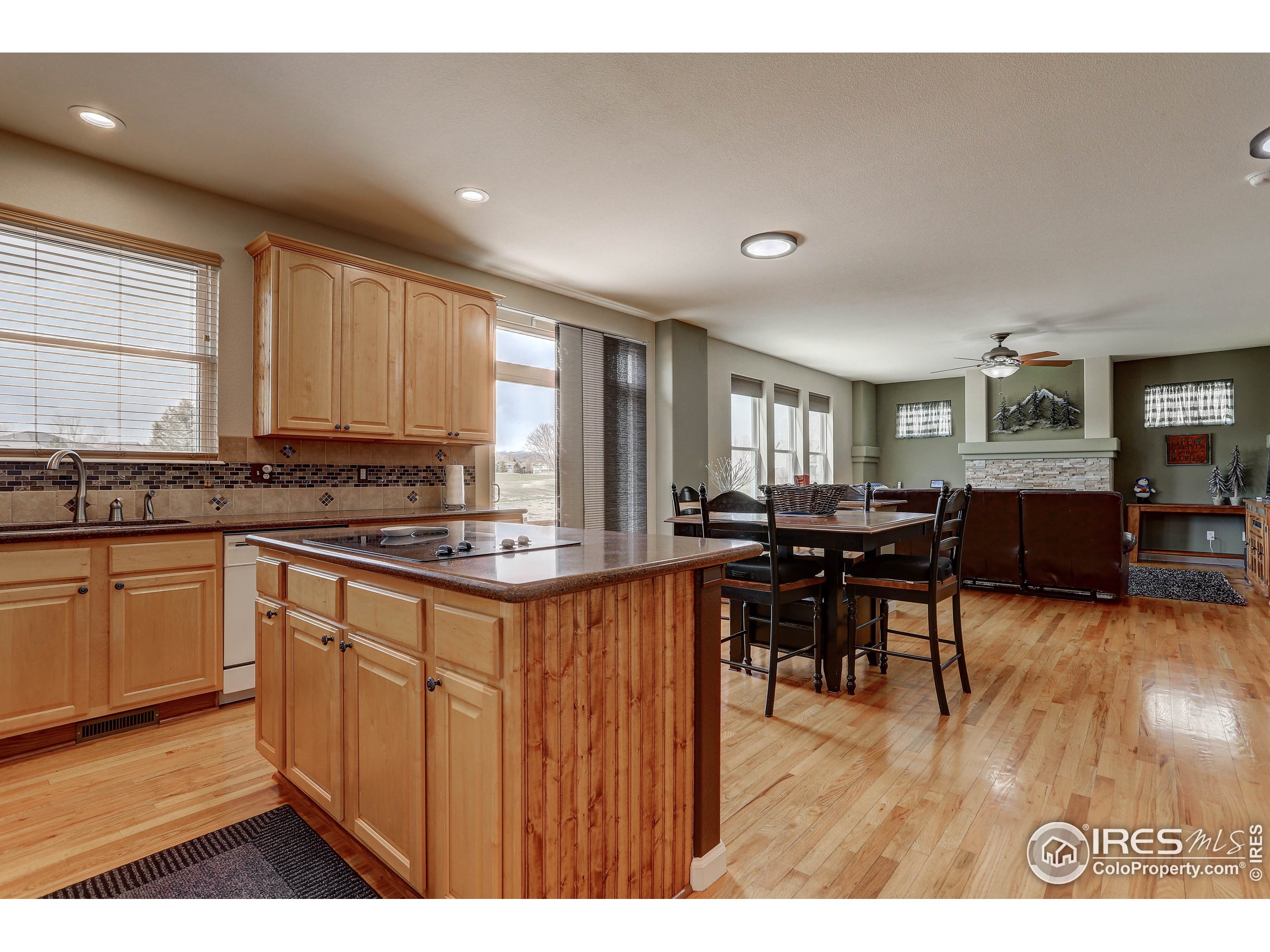 709 Glenarbor Cir