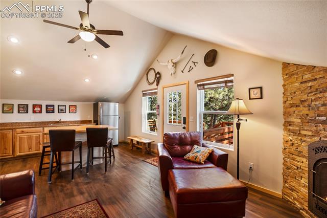 390 Bradshaw Road