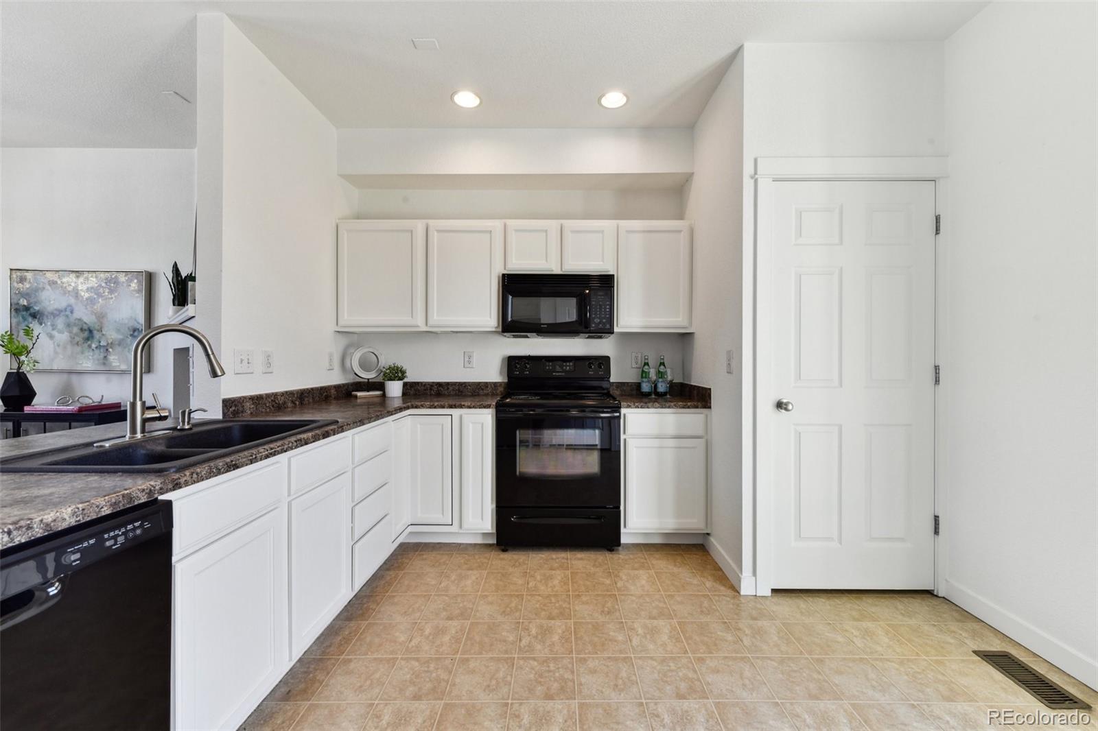 9515 E 107th Place