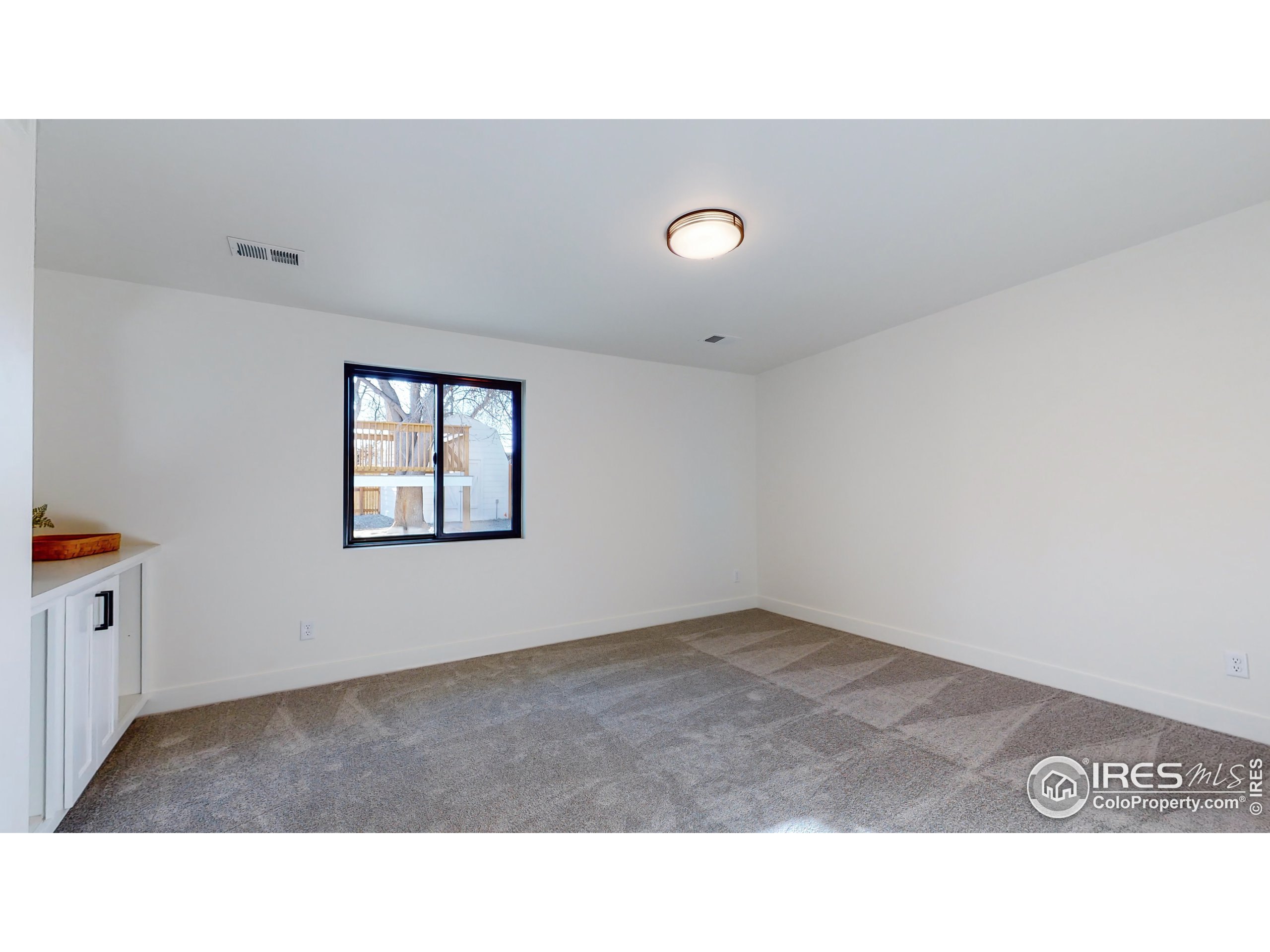 639 Del Norte Pl