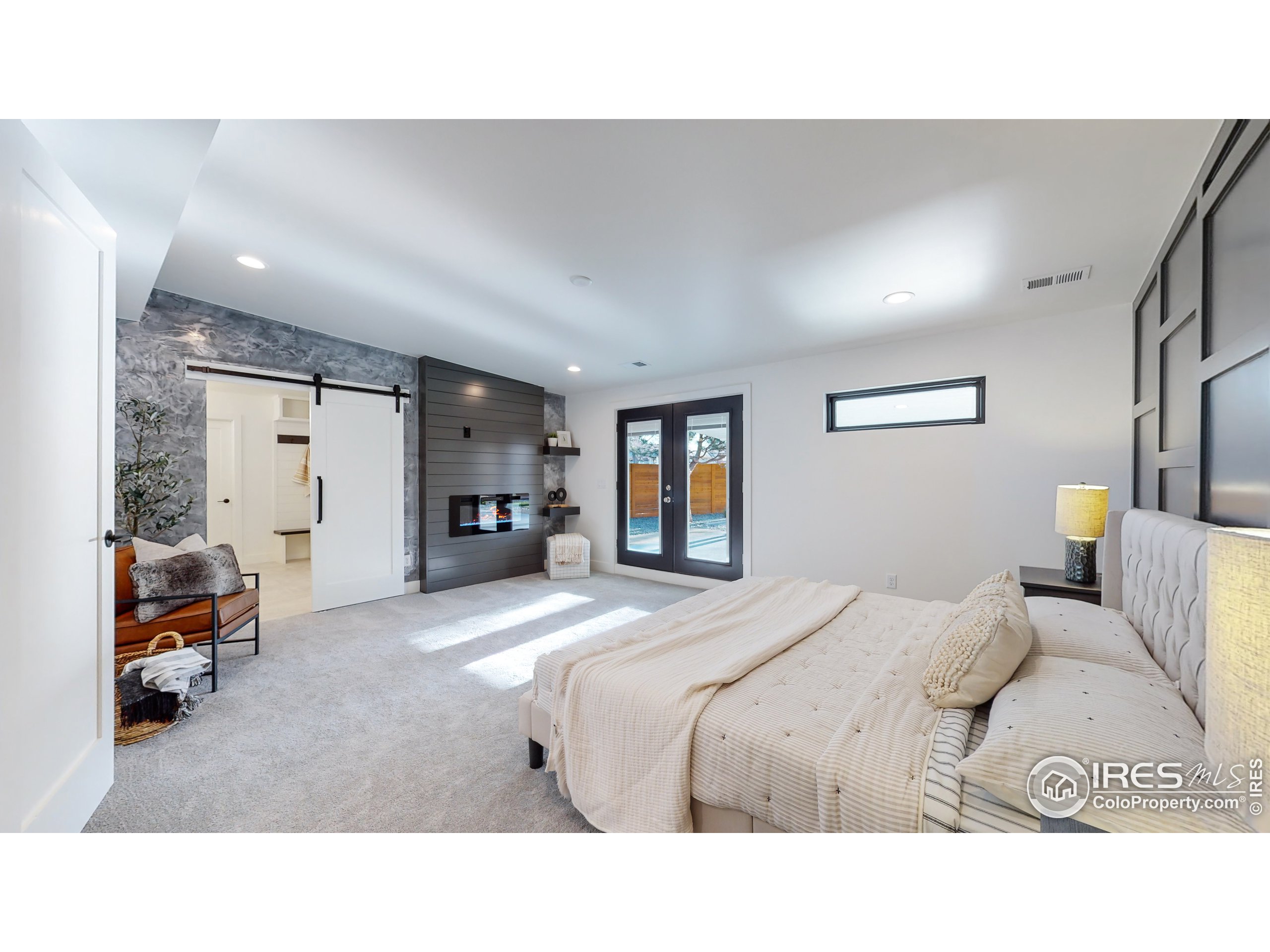 639 Del Norte Pl