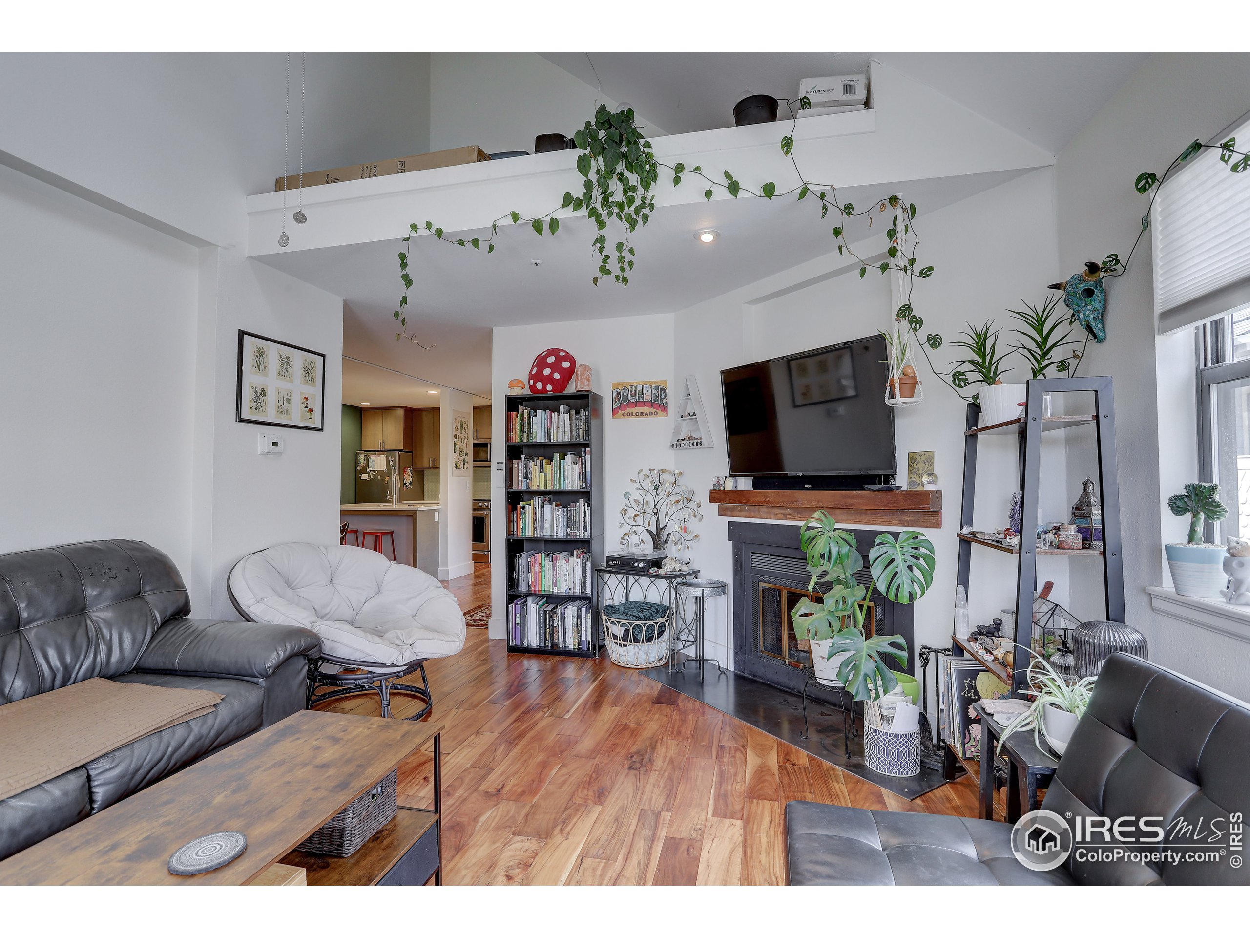 3025 Broadway St Unit: 26