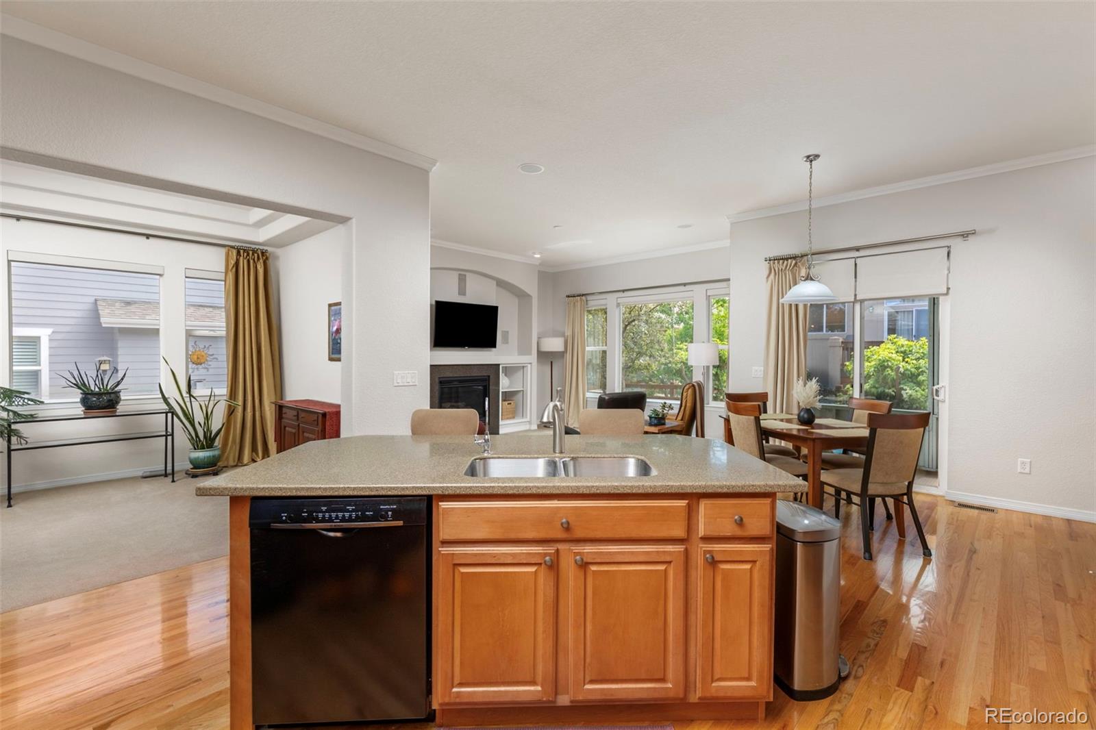 4564 Rabbit Mountain Road