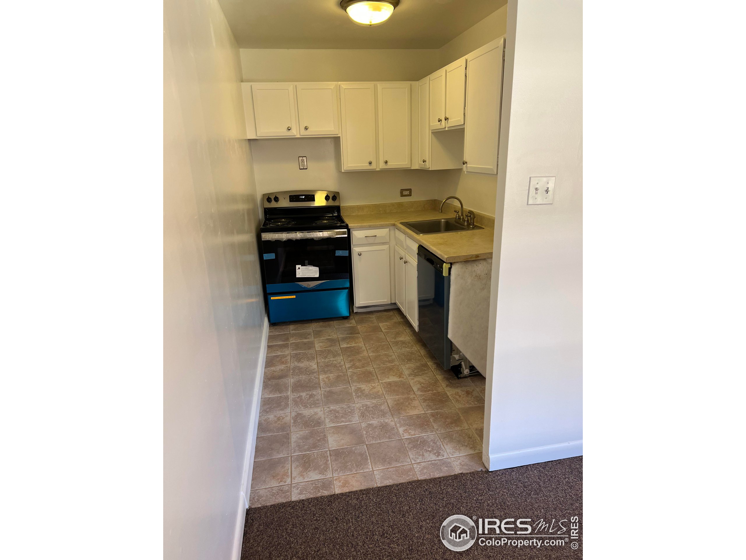 830 20th St Unit: 210