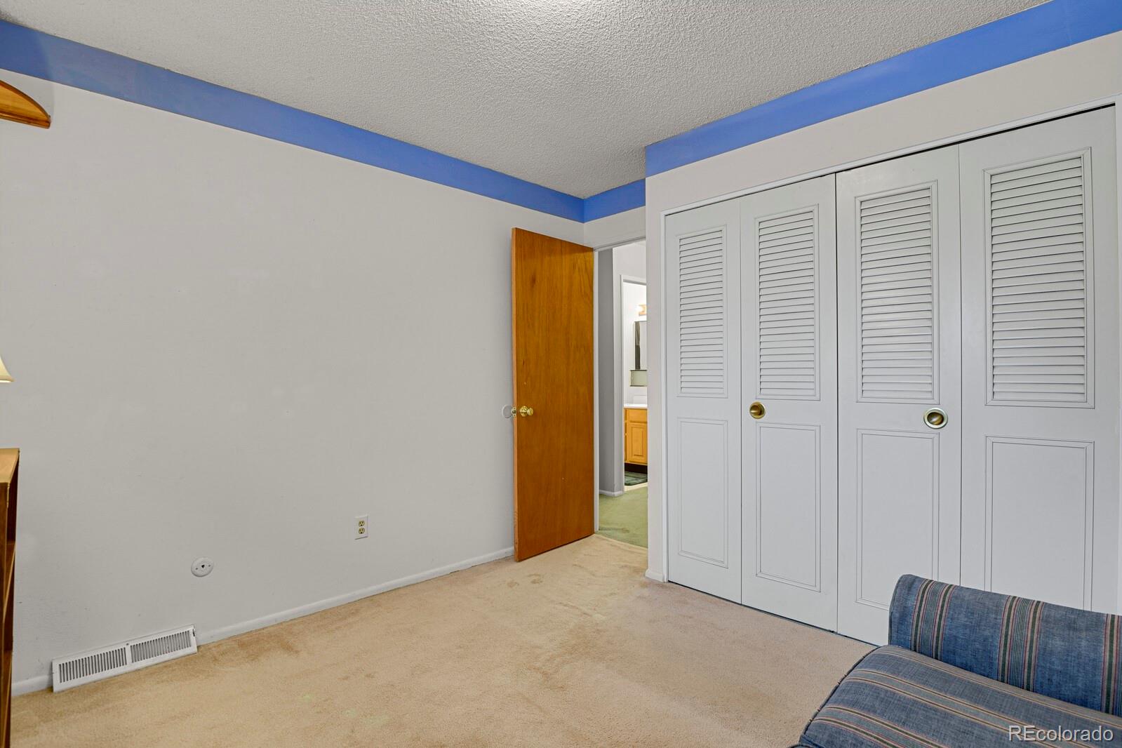 562 S Xenon Court