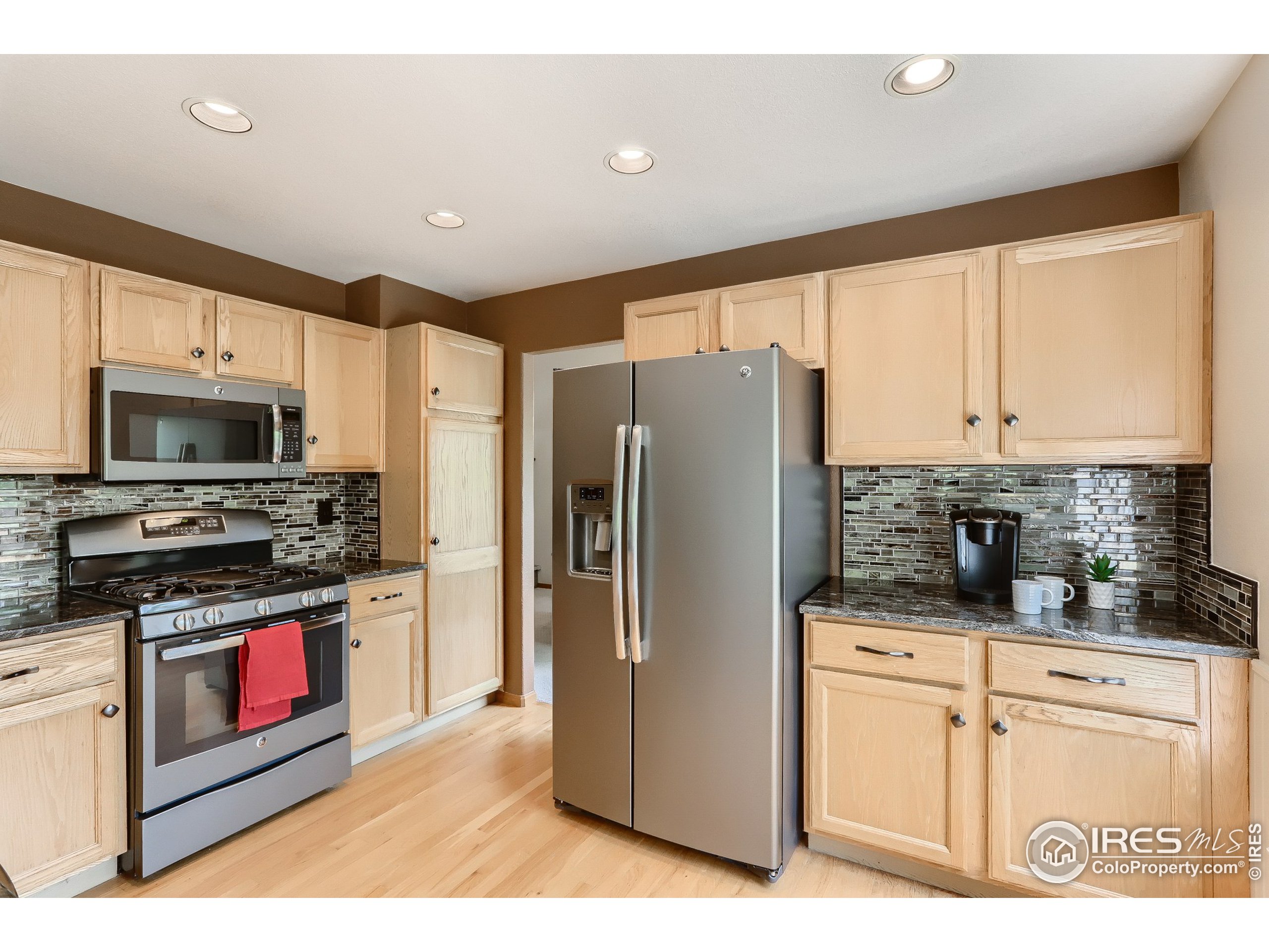 733 Nelson Park Cir