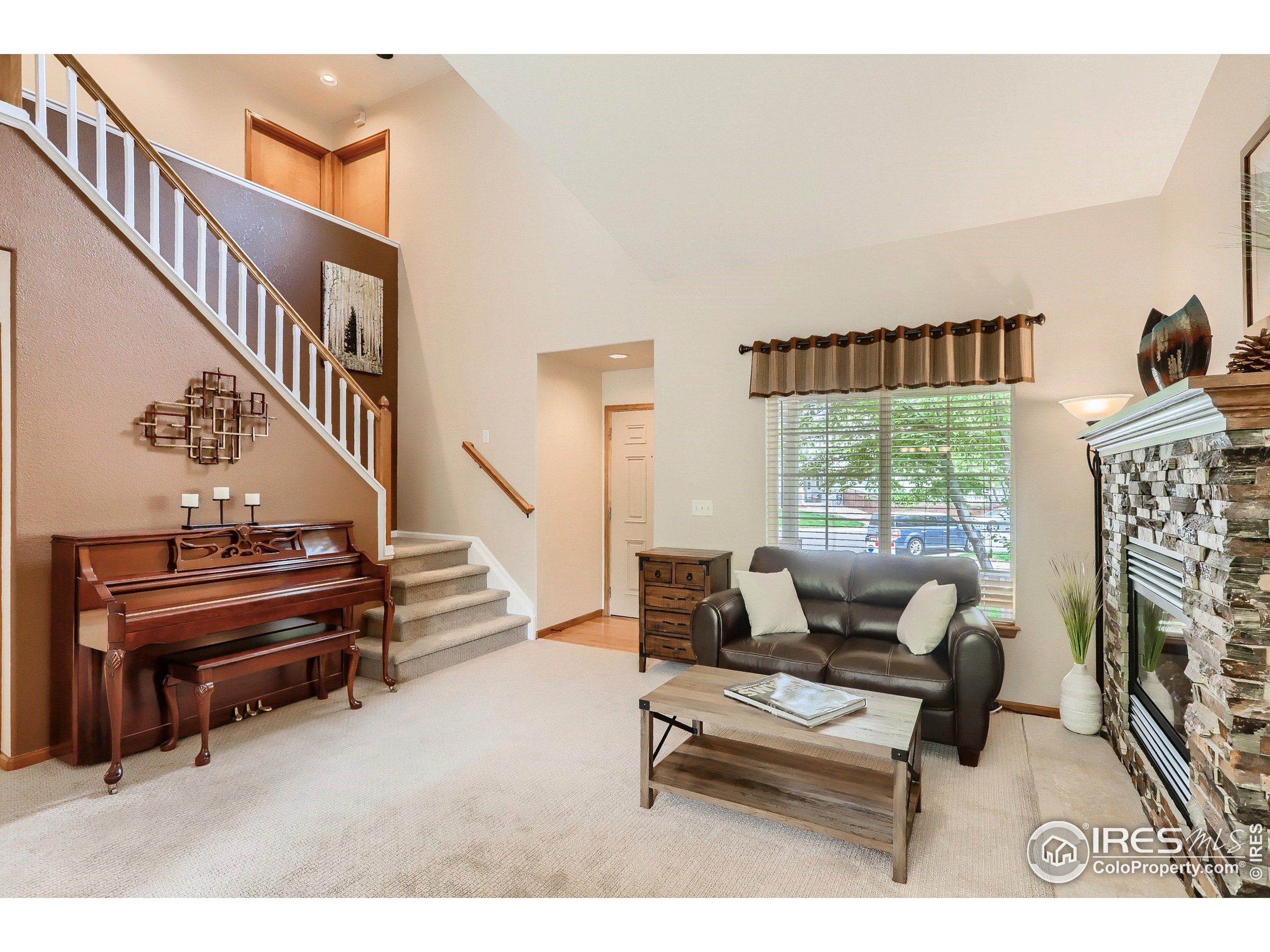 733 Nelson Park Cir