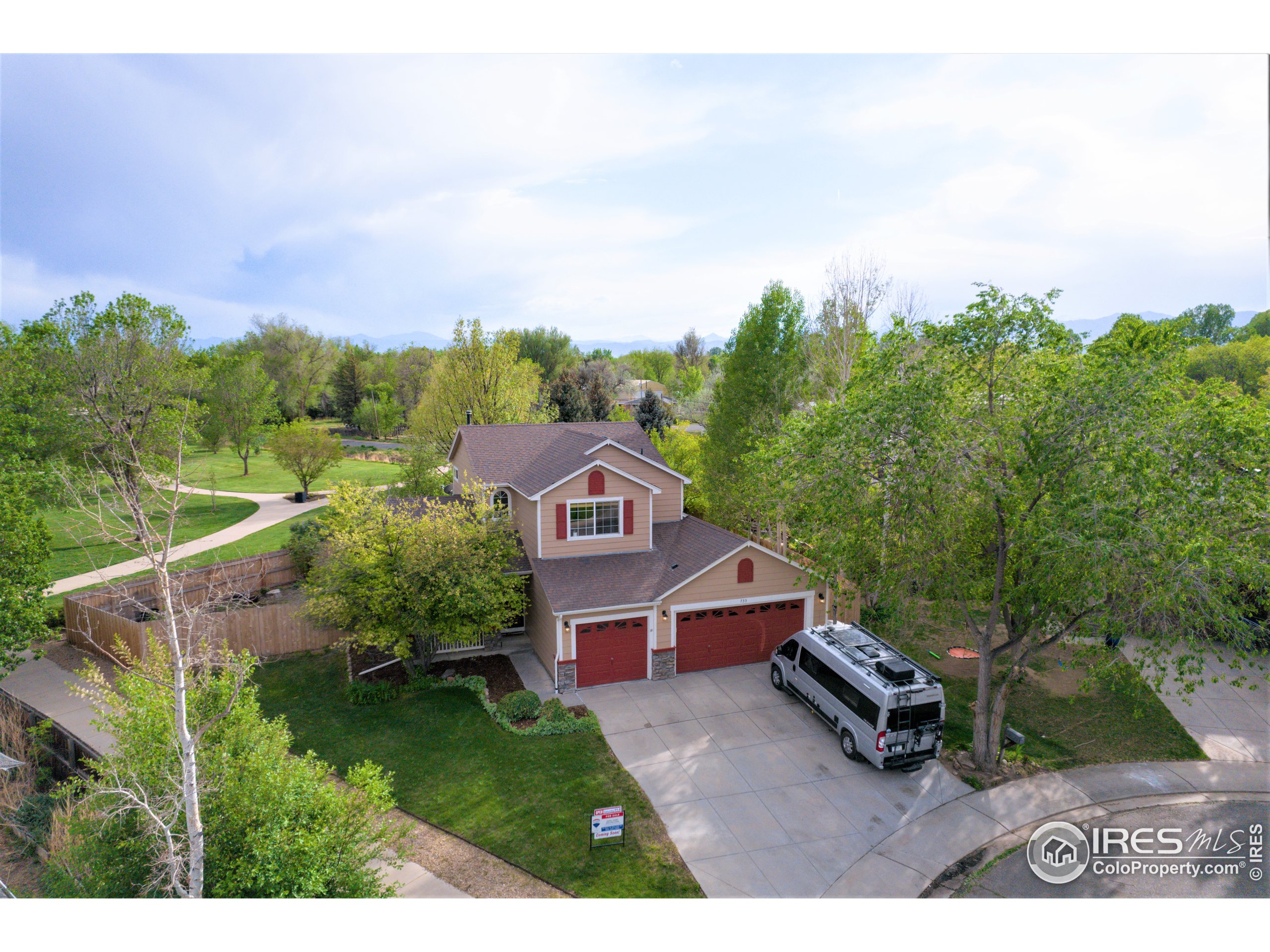733 Nelson Park Cir