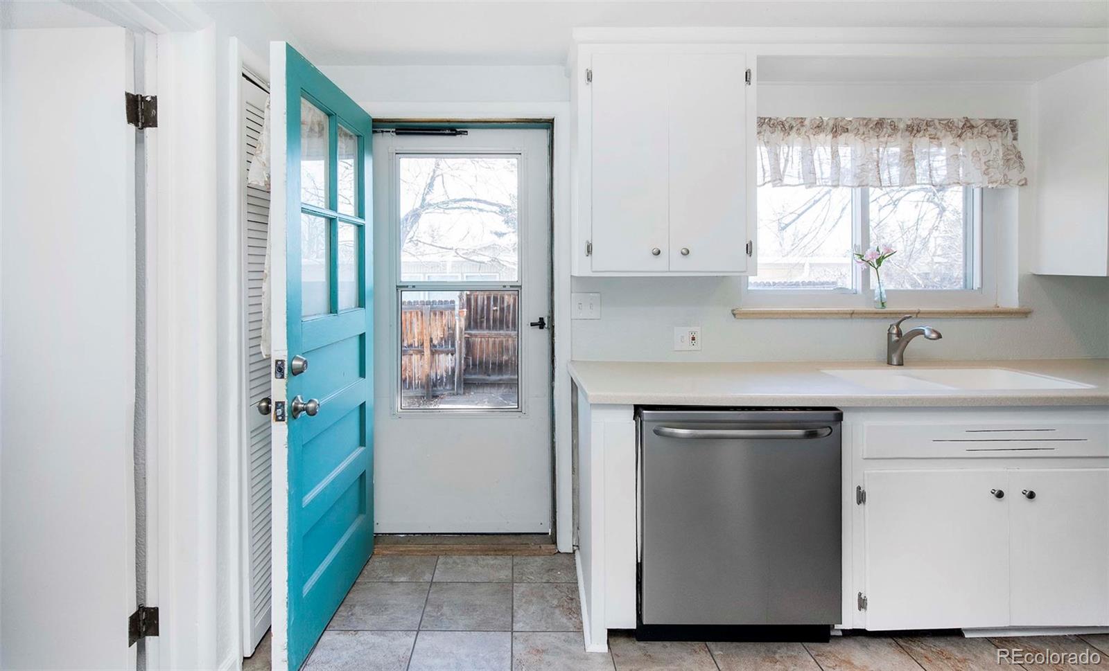 5956 S Bannock Street