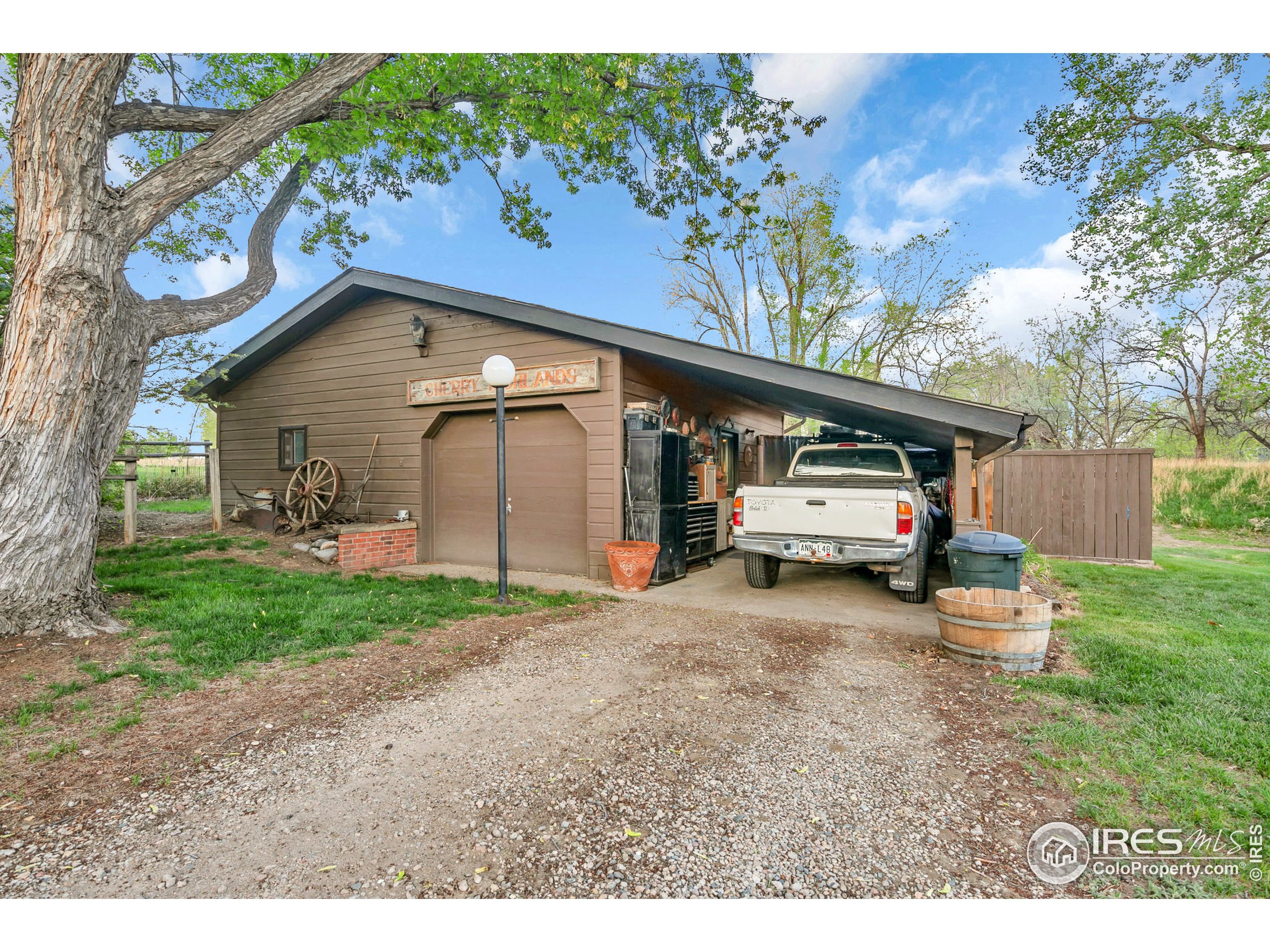 3104 Terry Lake Rd